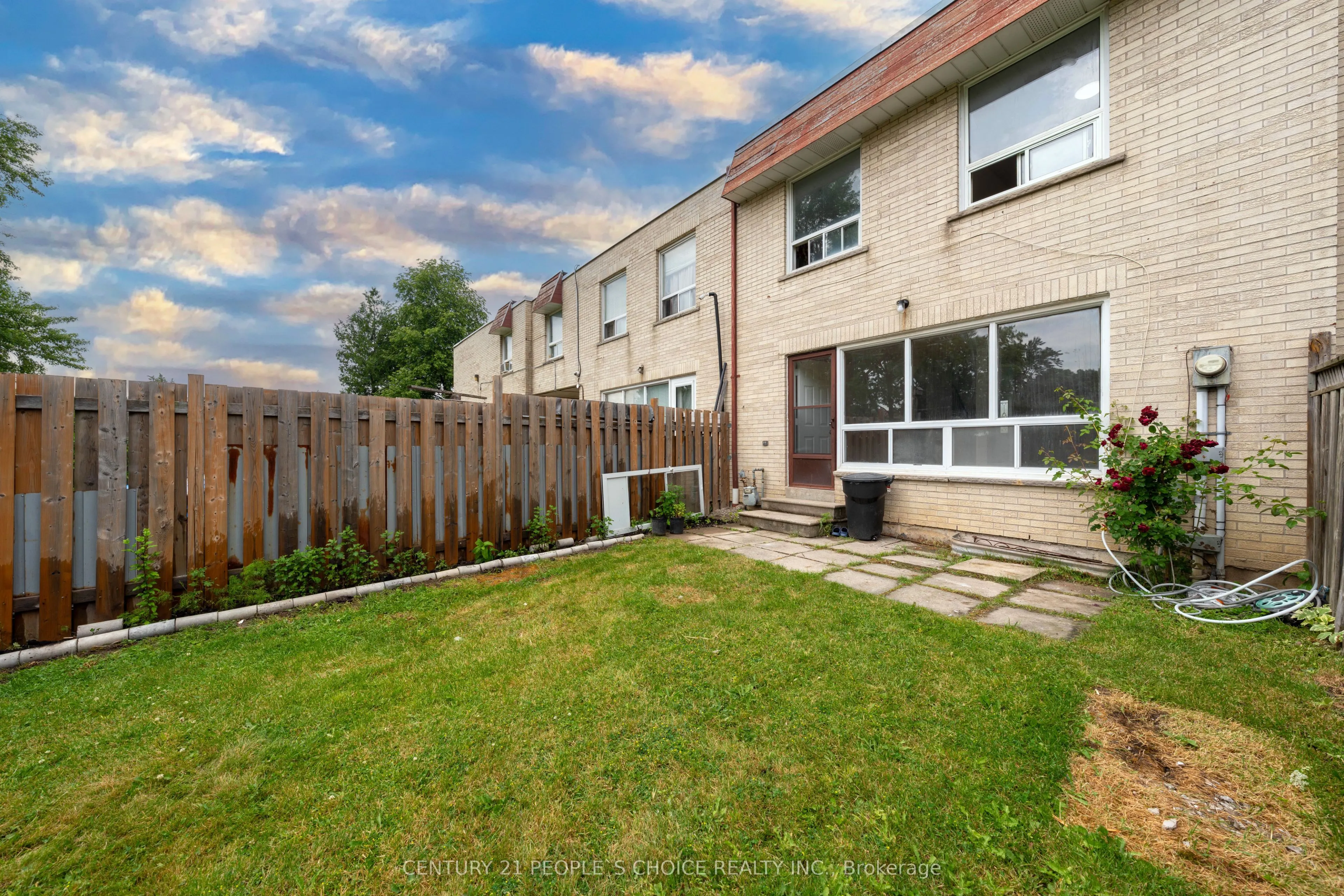 7440 Goreway Drive, #28