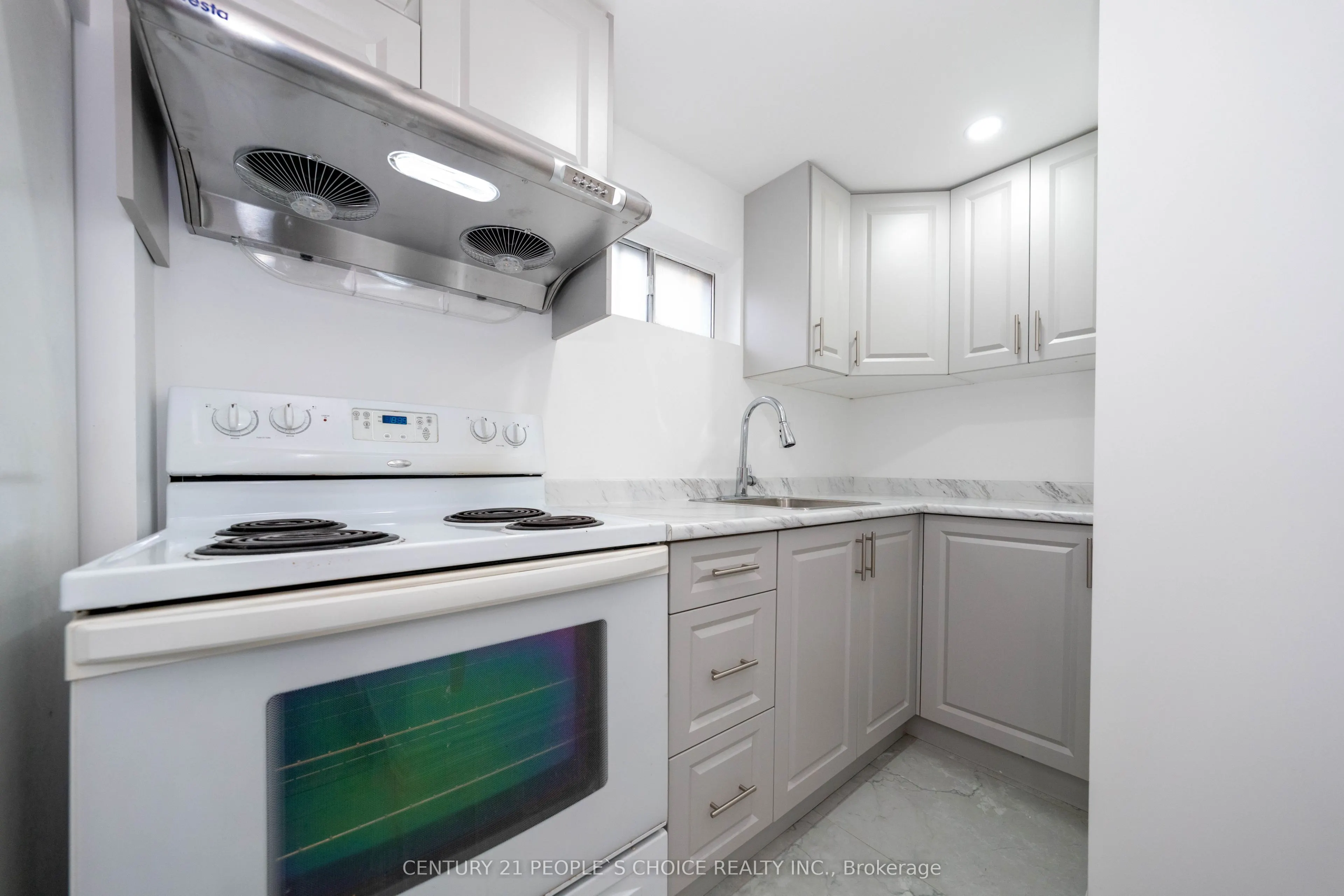 7440 Goreway Drive, #28