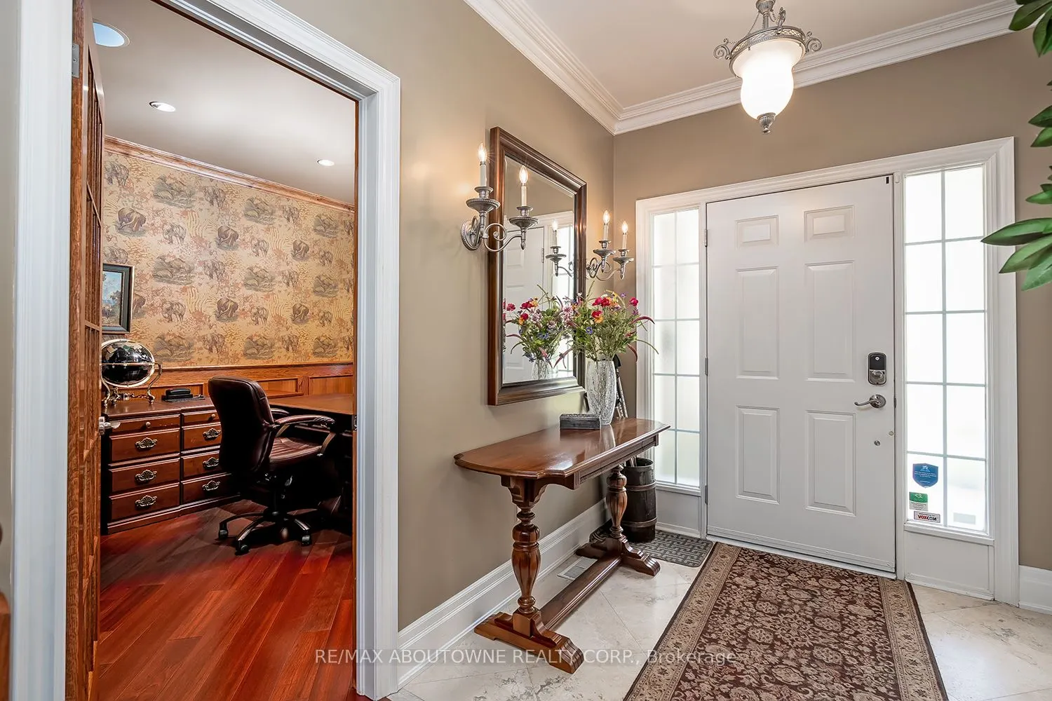 2375 Ravine Gate