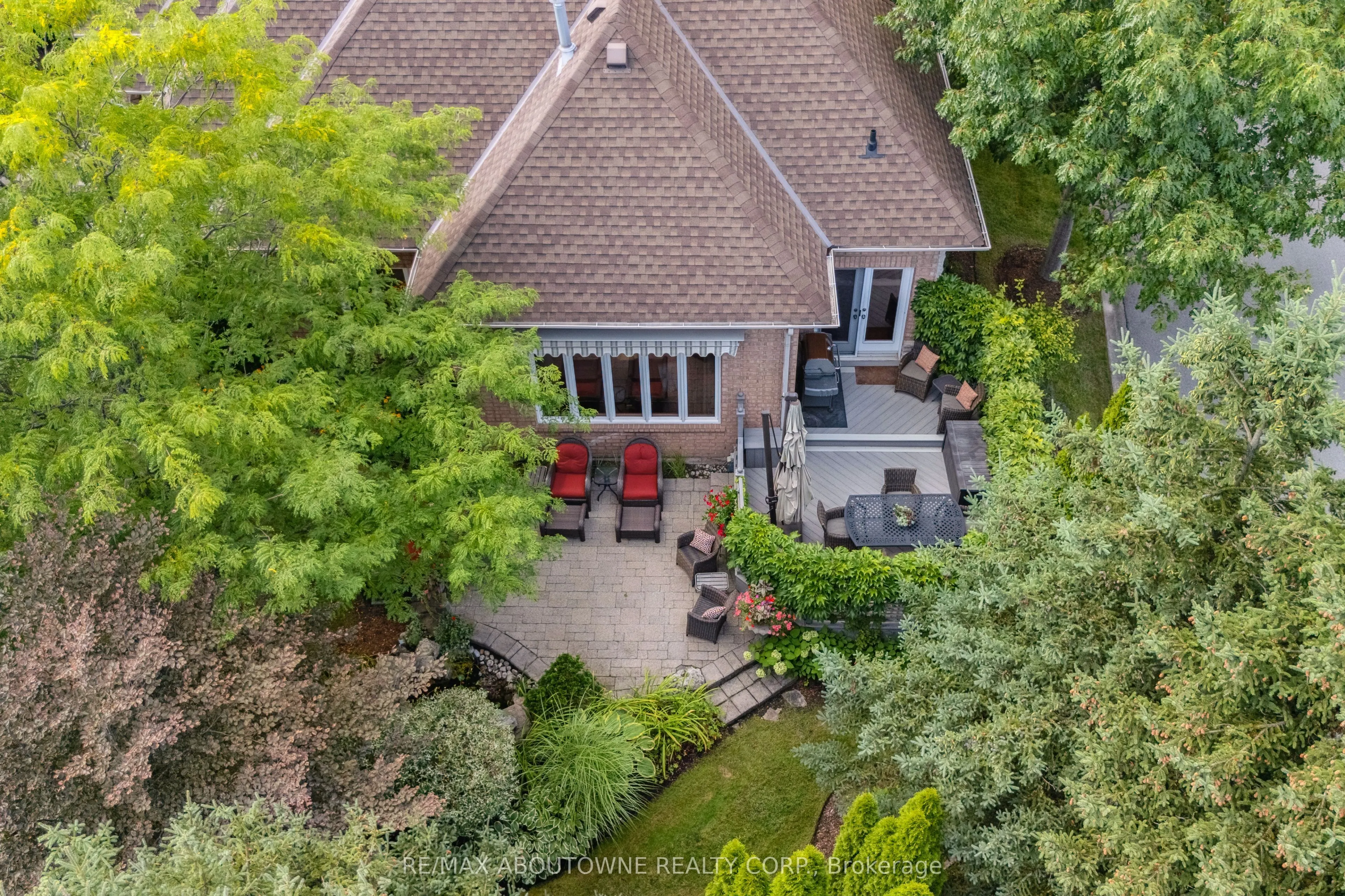 2375 Ravine Gate