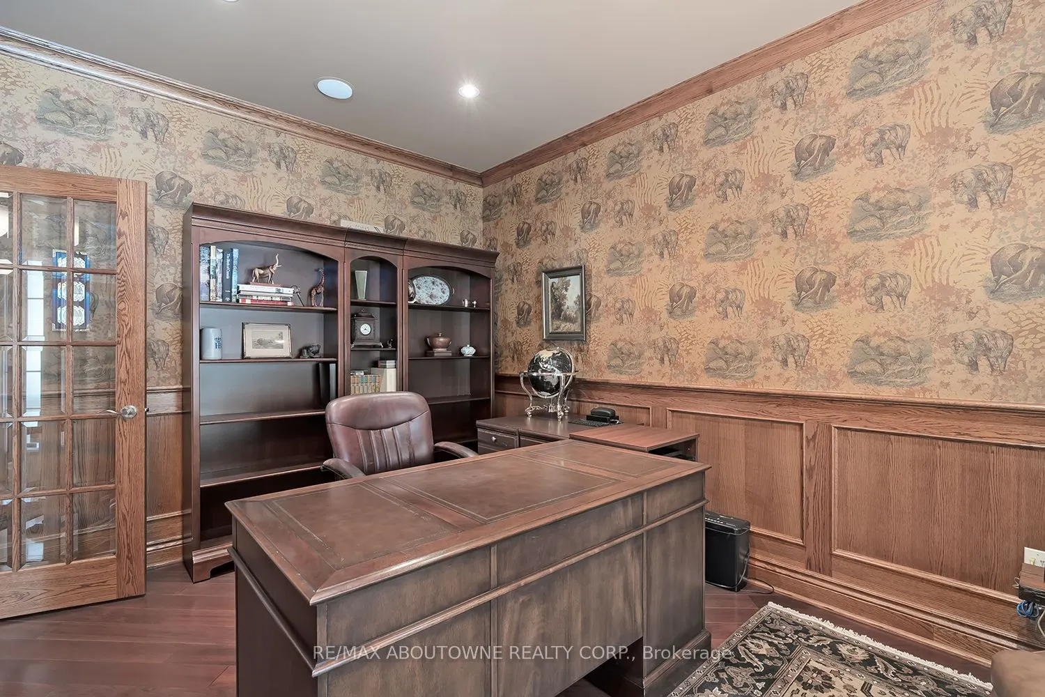 2375 Ravine Gate