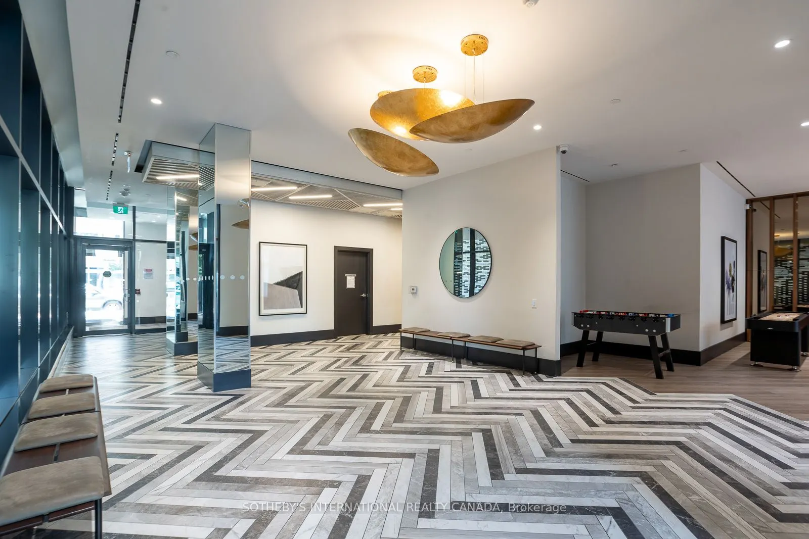 1808 St Clair Avenue W, #1011