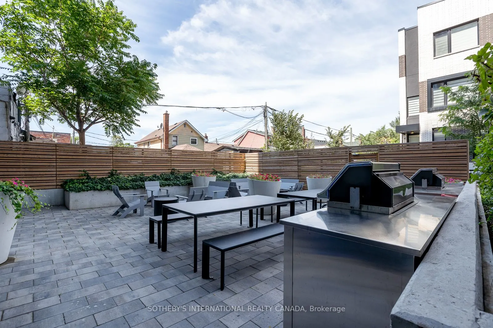 1808 St Clair Avenue W, #1011