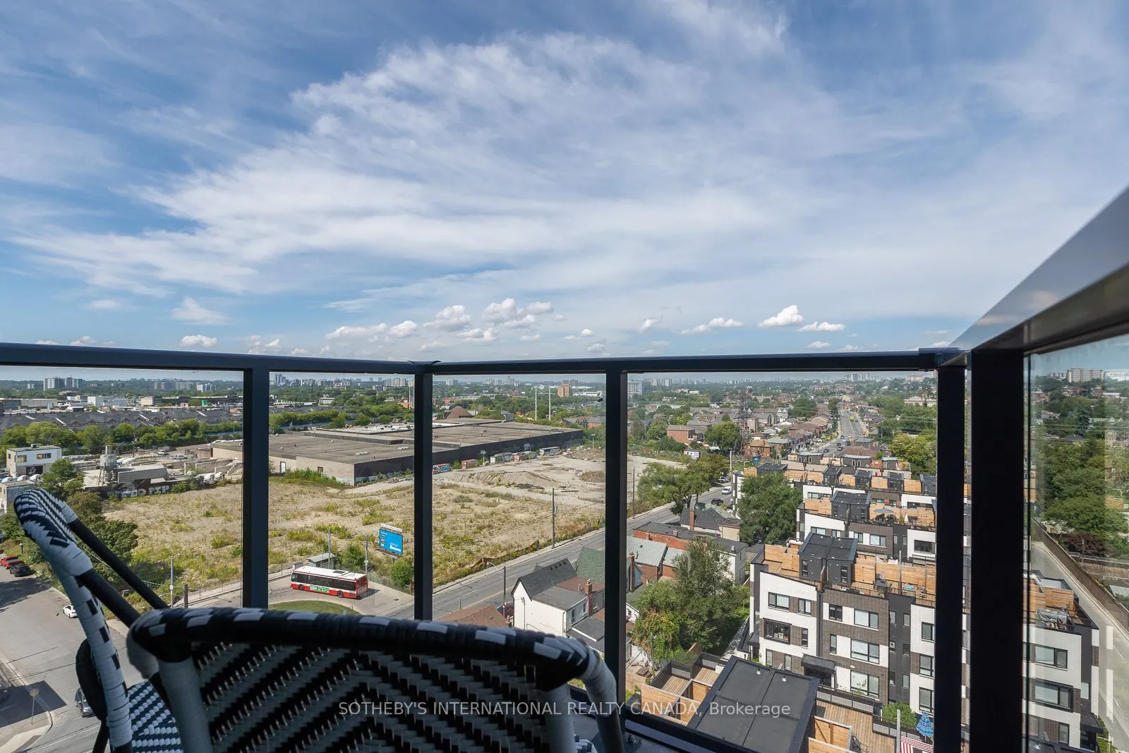 1808 St Clair Avenue W, #1011