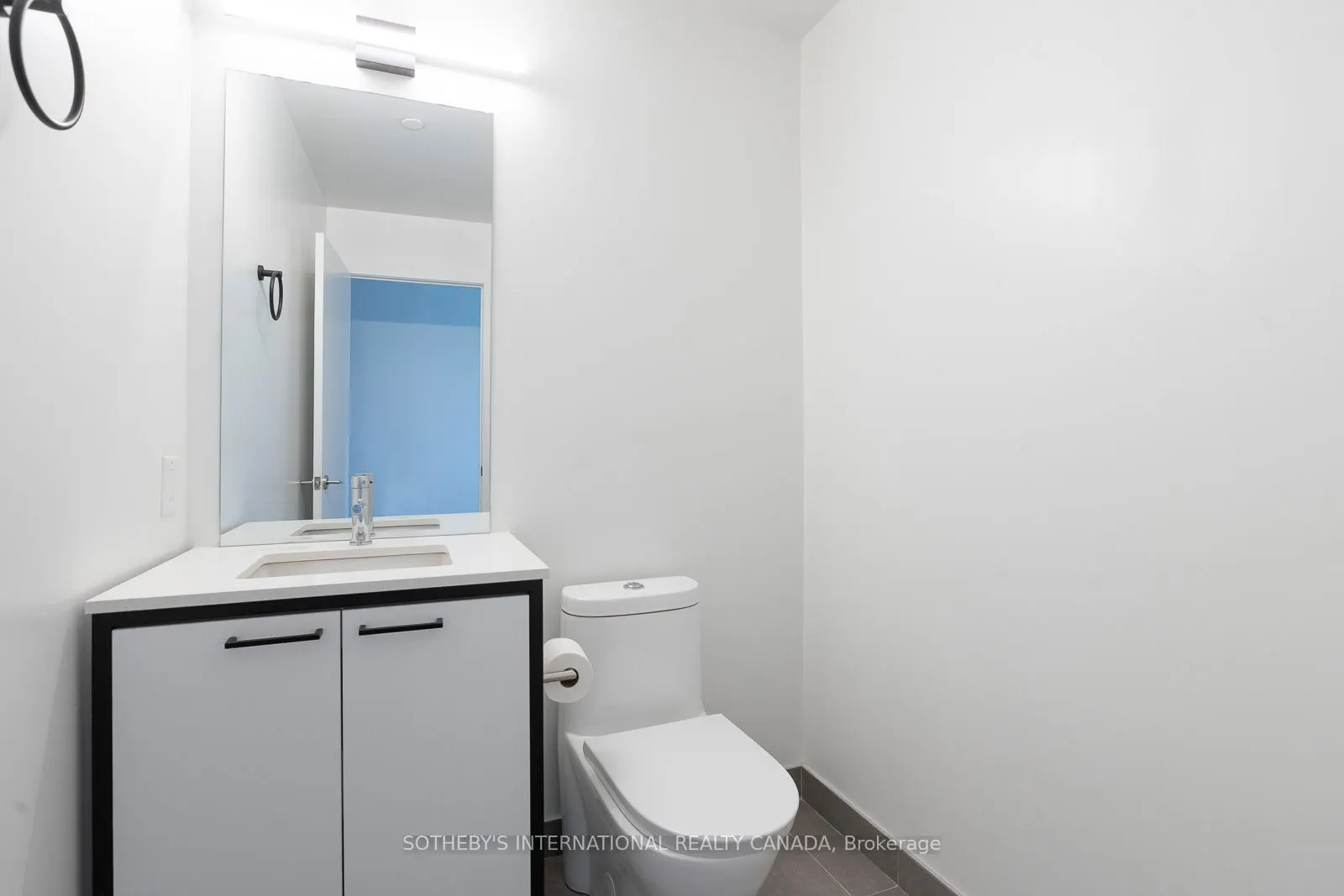 1808 St Clair Avenue W, #1011