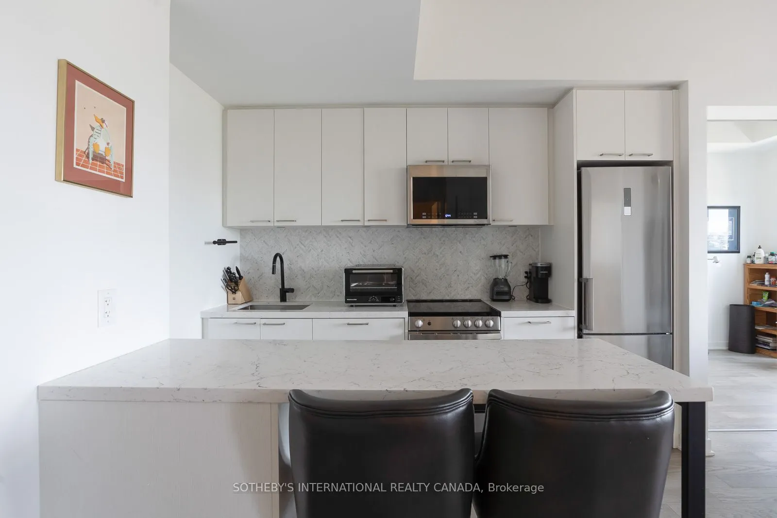 1808 St Clair Avenue W, #1011