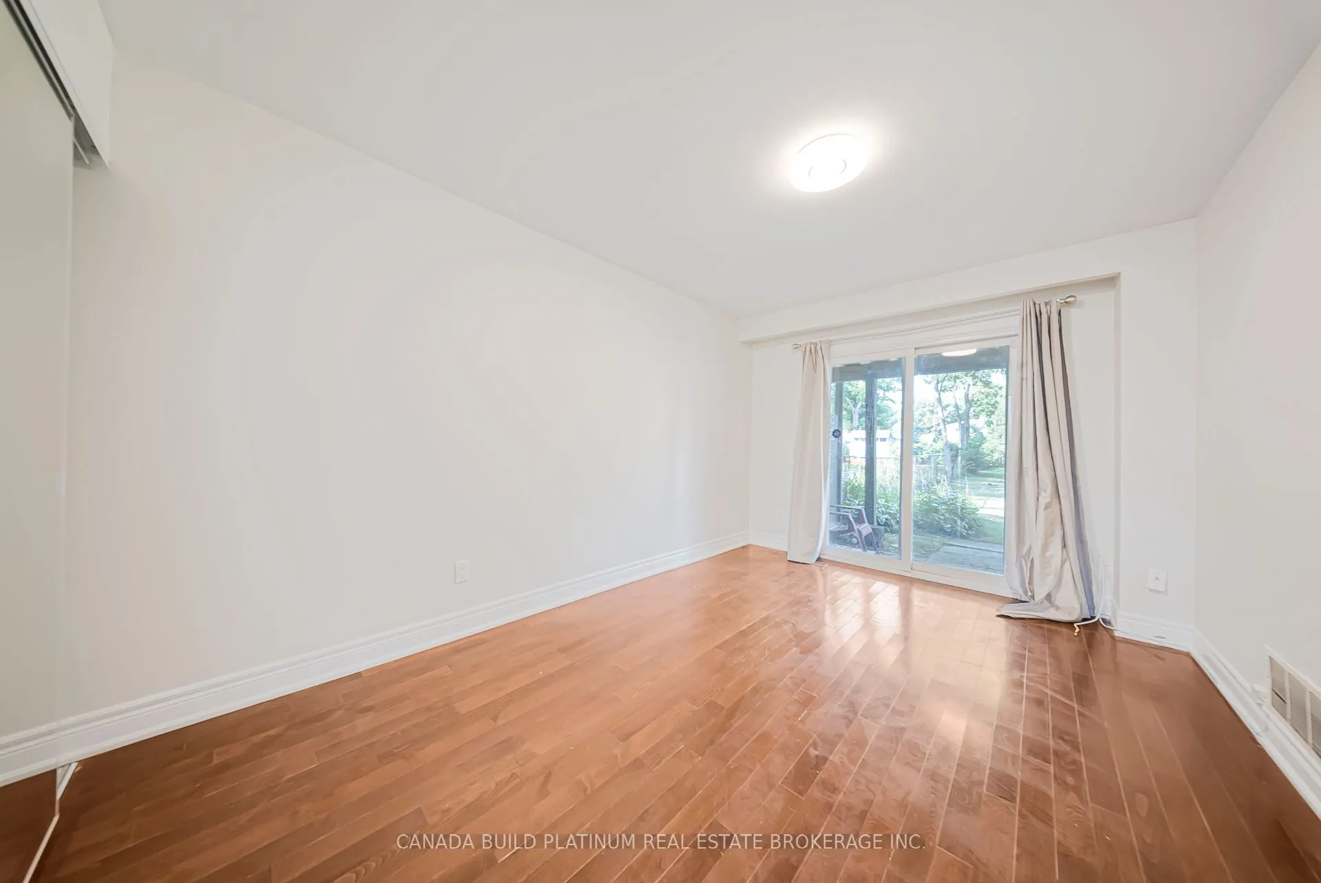 849 Inverhouse Drive
