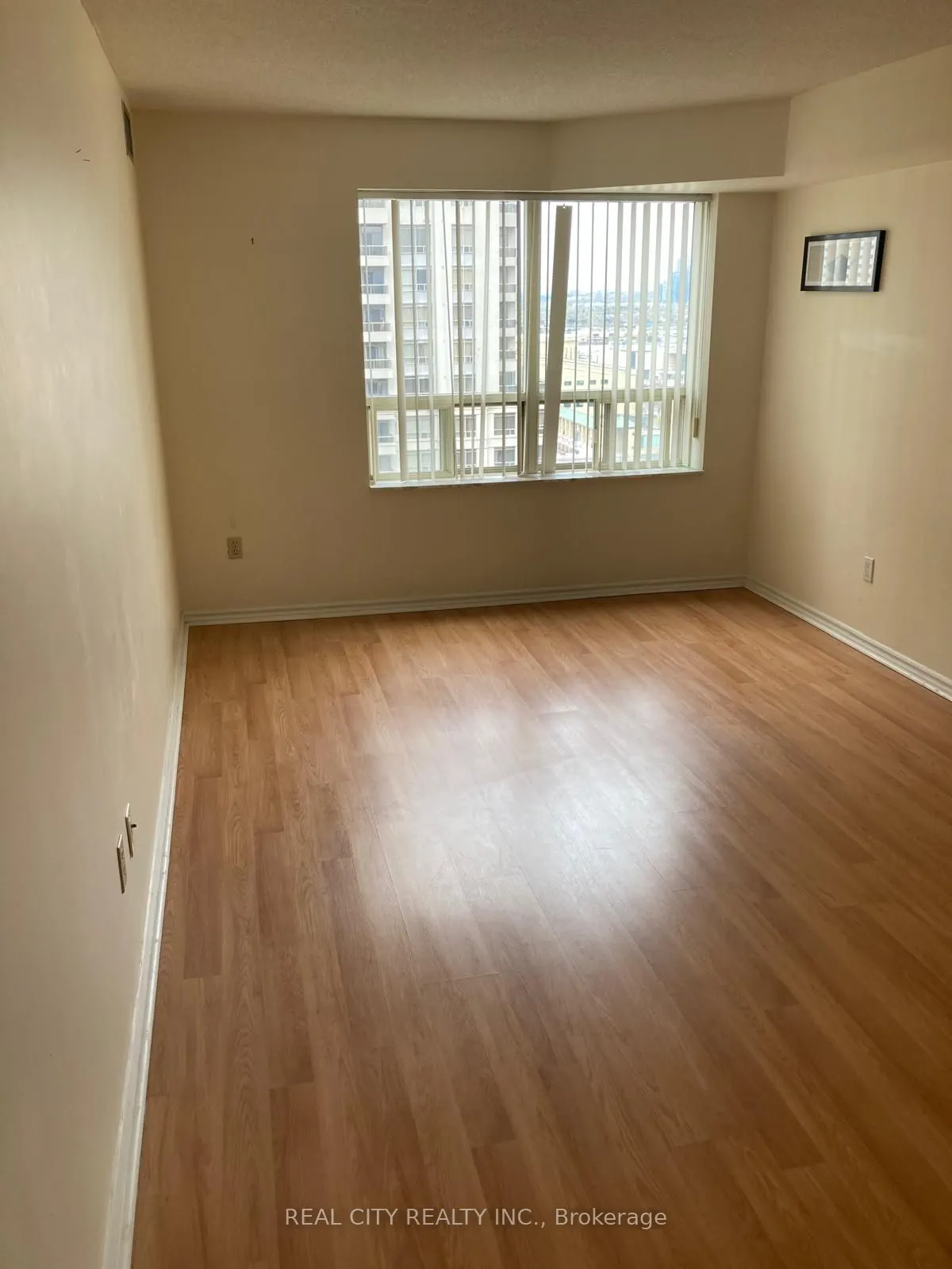 325 Webb Drive, ##2008