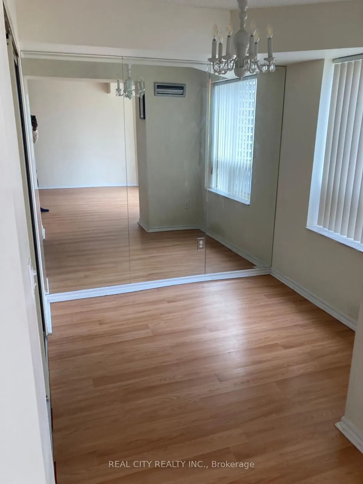 325 Webb Drive, ##2008