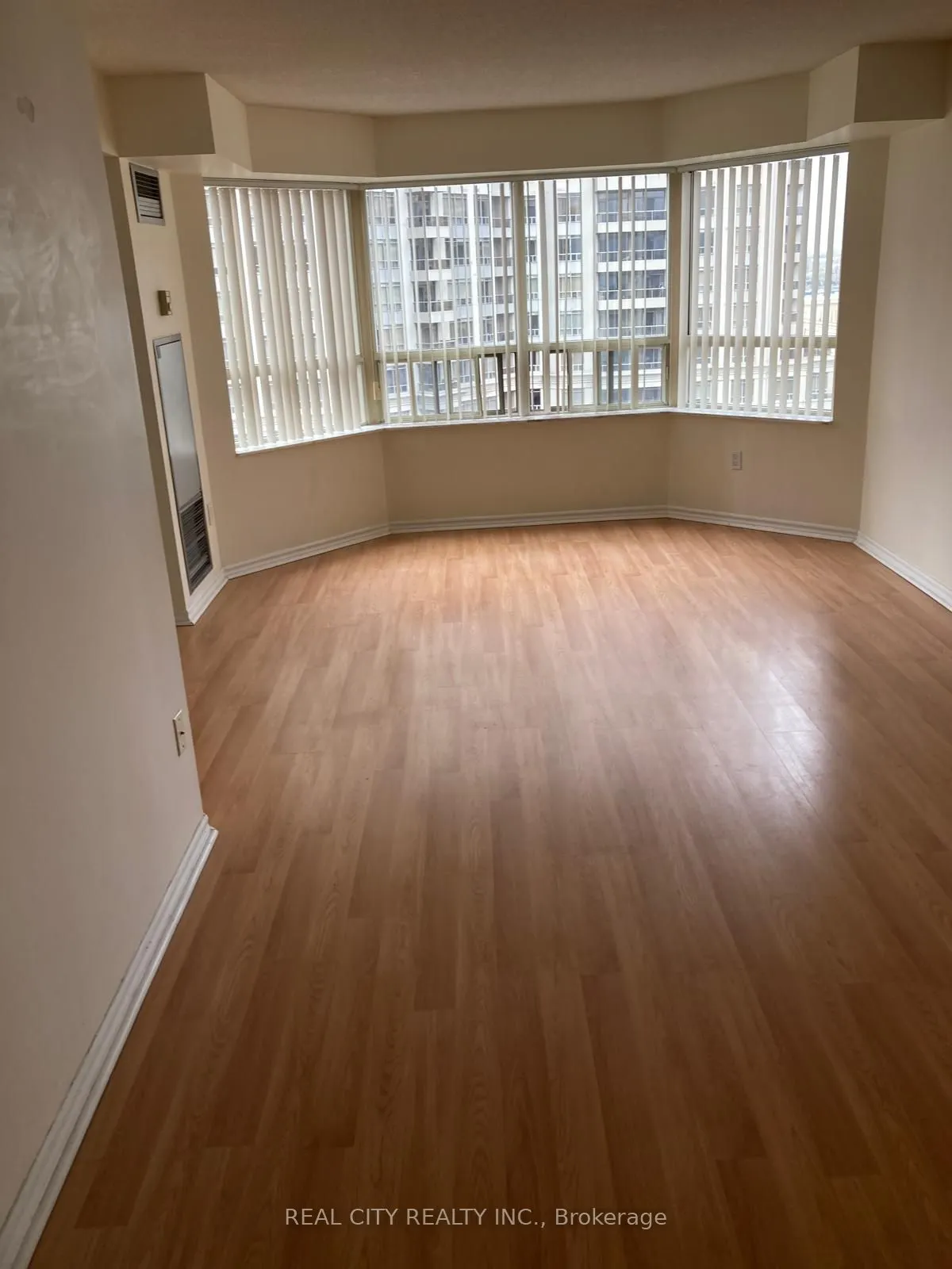 325 Webb Drive, ##2008