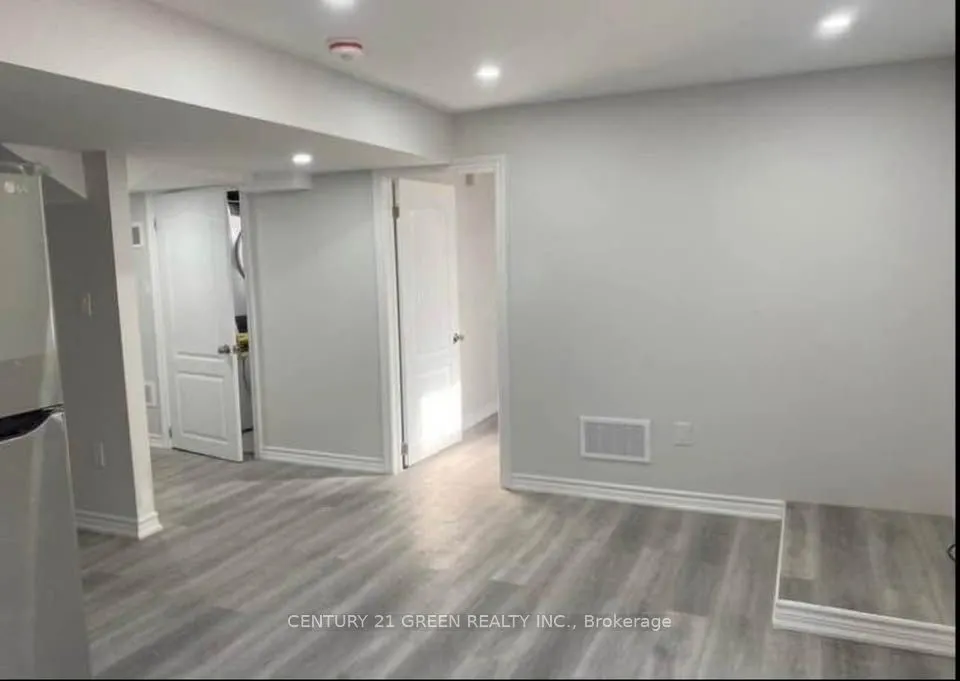 30 Gillis Road, #BSMT