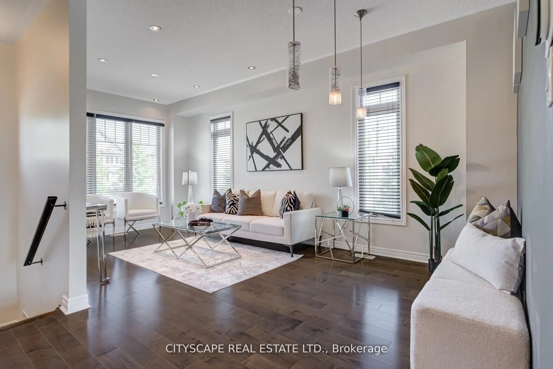 3380 Thomas Street, #1