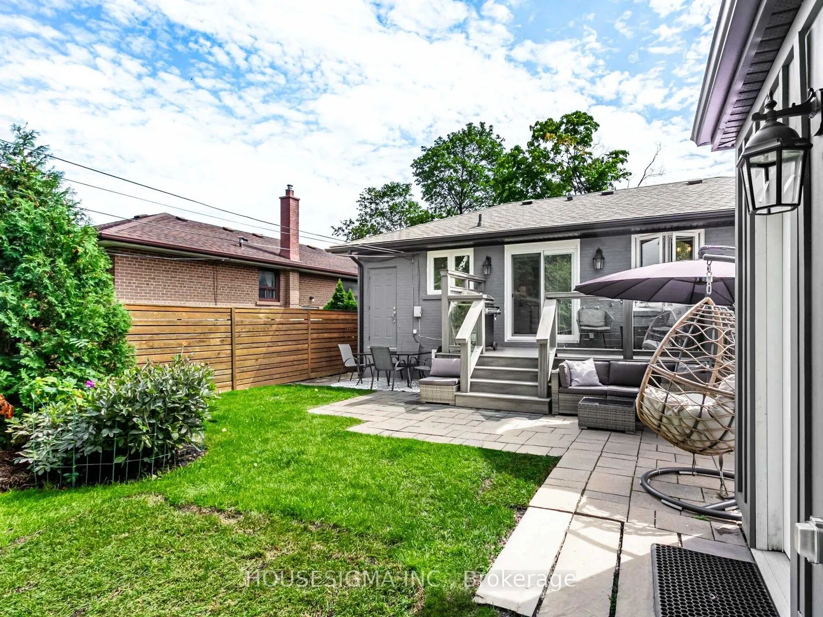 72 Ludstone Drive