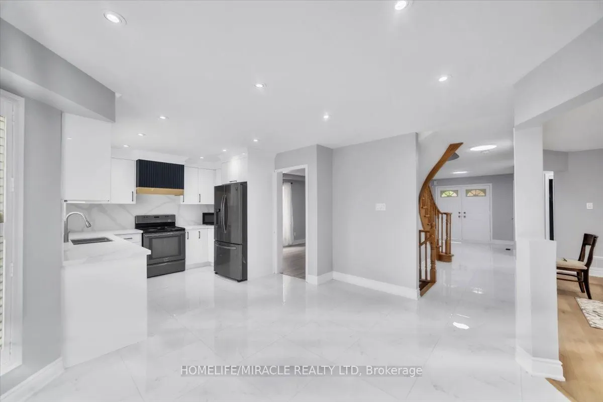 4 Peppertree Crescent
