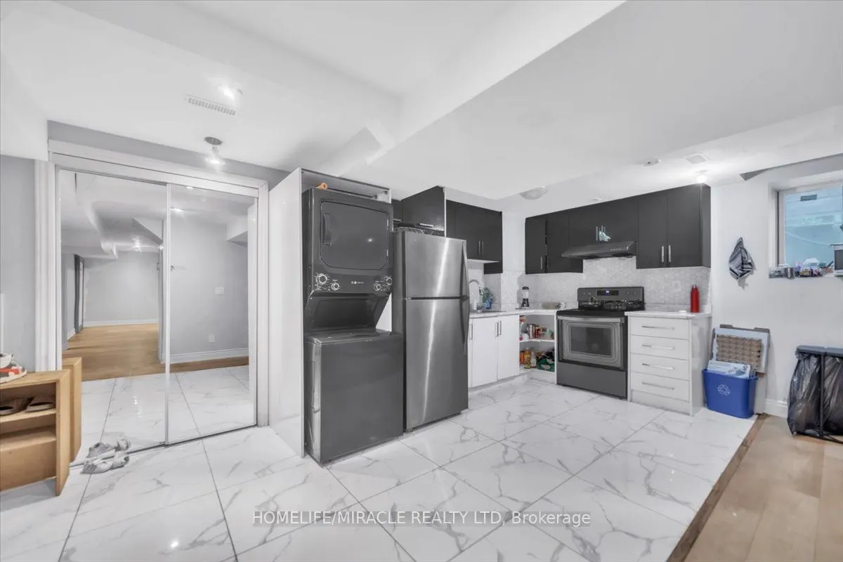 4 Peppertree Crescent