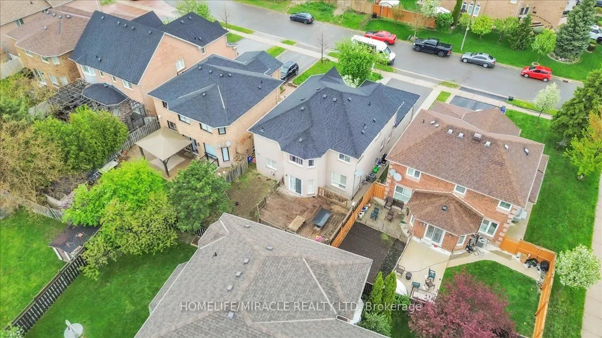 4 Peppertree Crescent