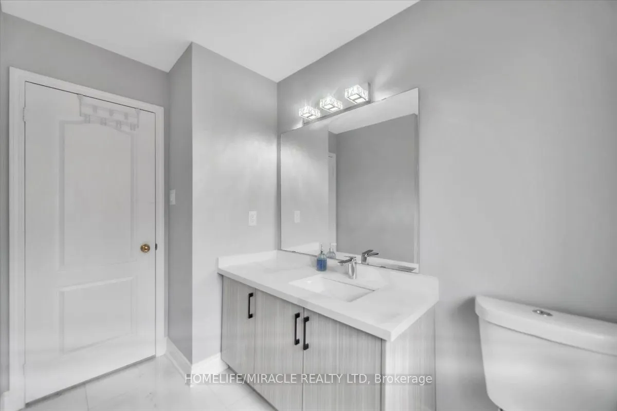 4 Peppertree Crescent