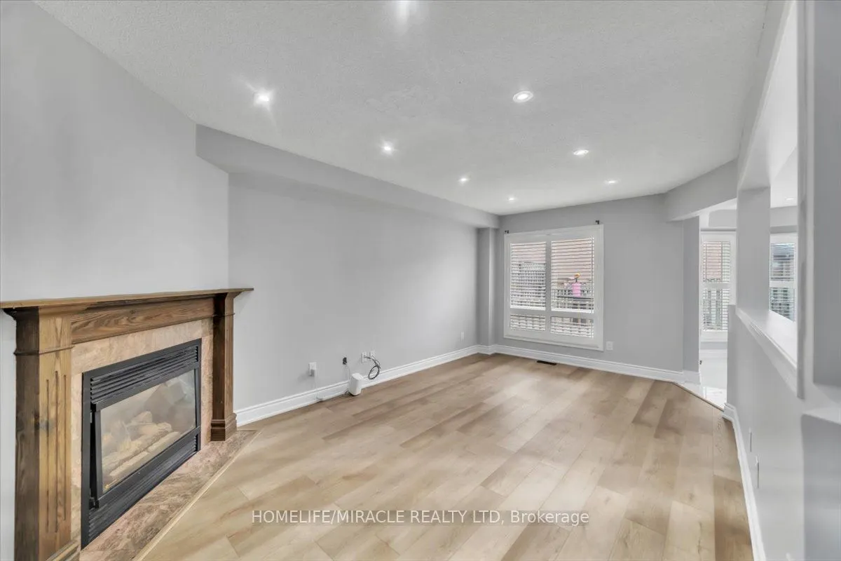 4 Peppertree Crescent