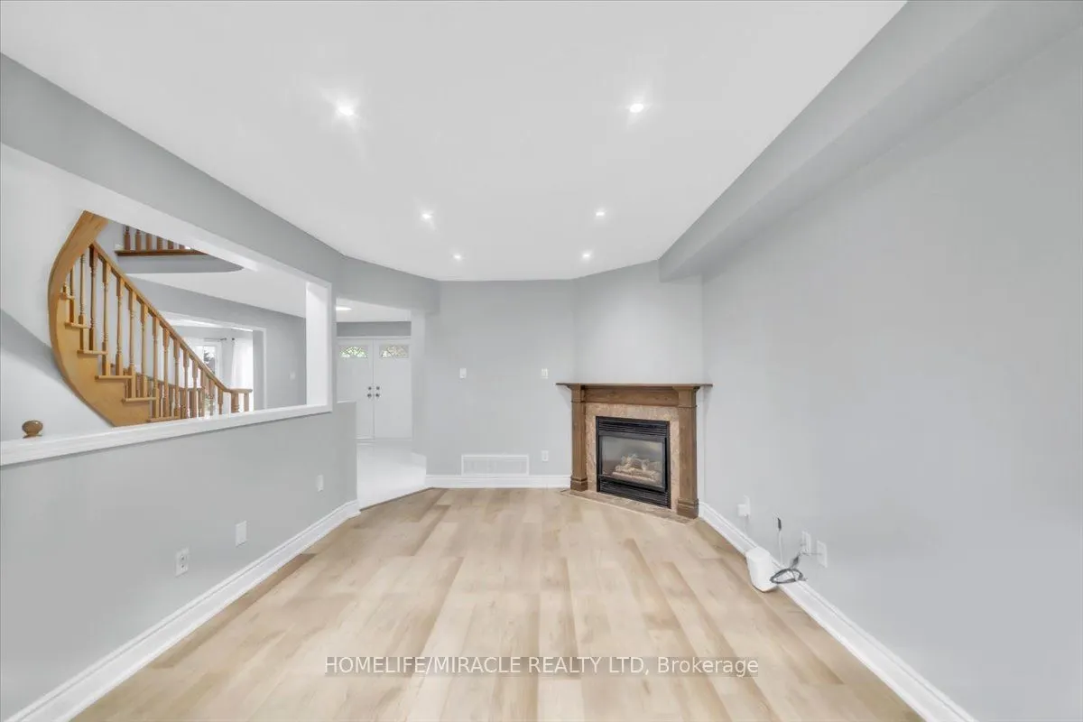4 Peppertree Crescent