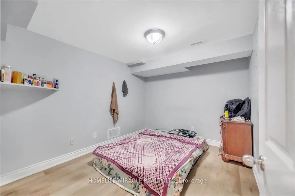 4 Peppertree Crescent