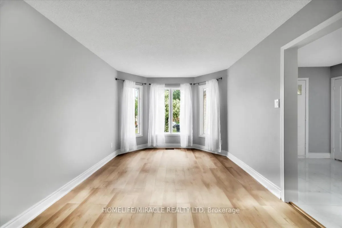 4 Peppertree Crescent