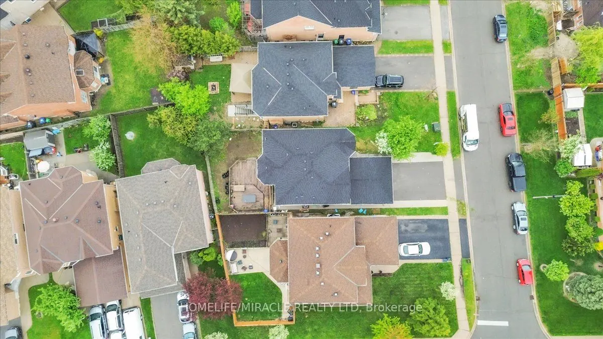 4 Peppertree Crescent
