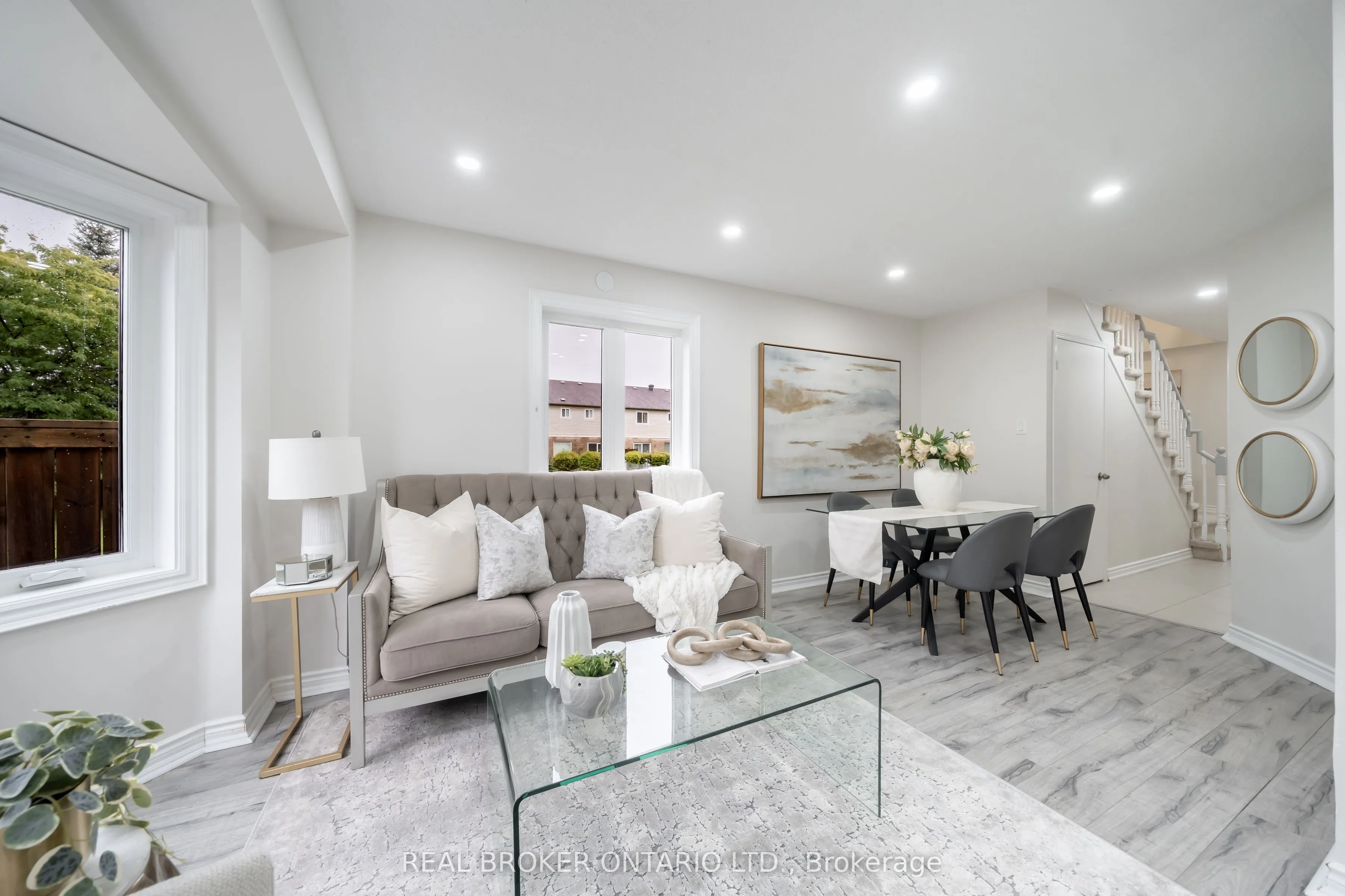 5255 Guildwood Way, #36