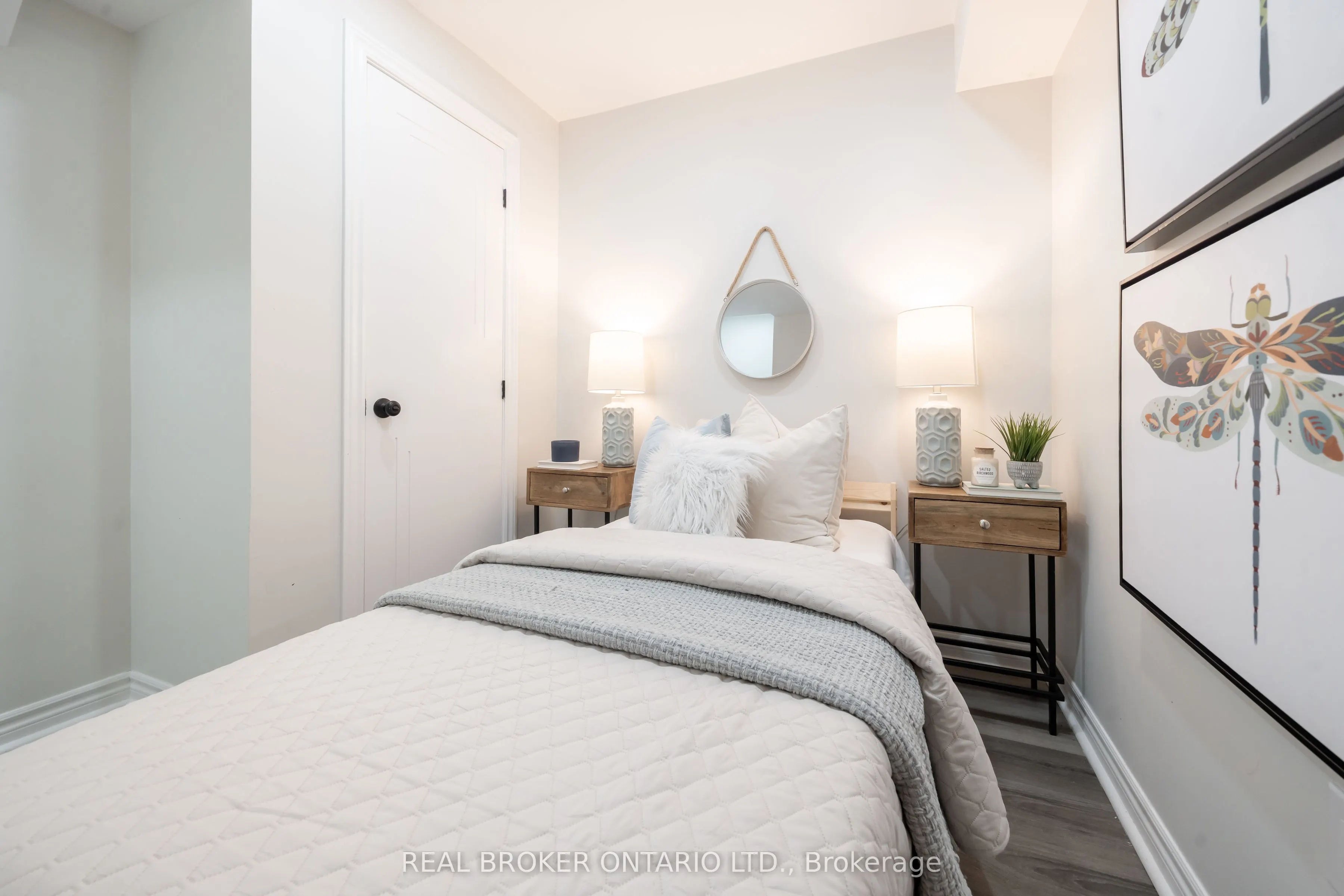 5255 Guildwood Way, #36