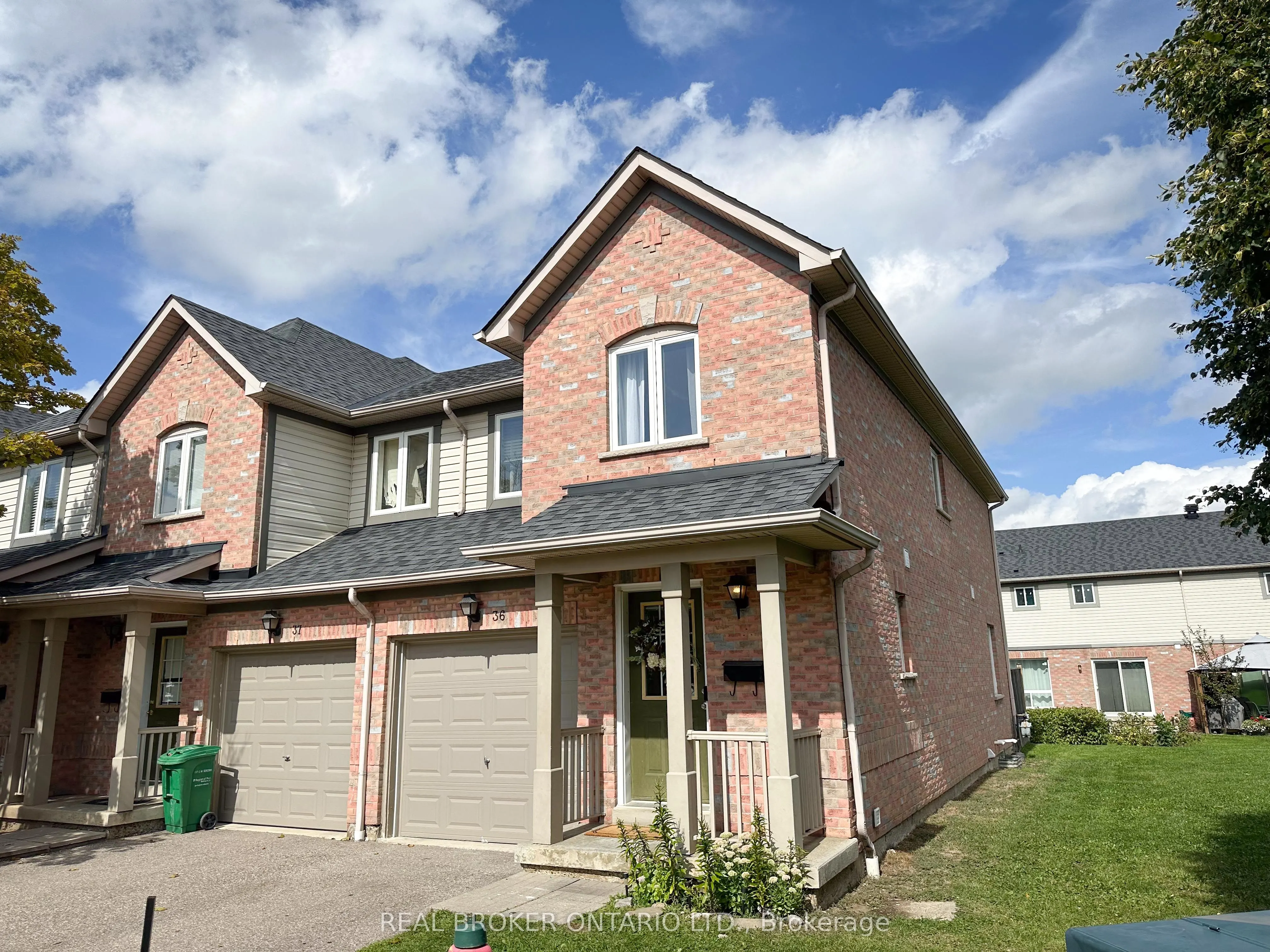 5255 Guildwood Way, #36