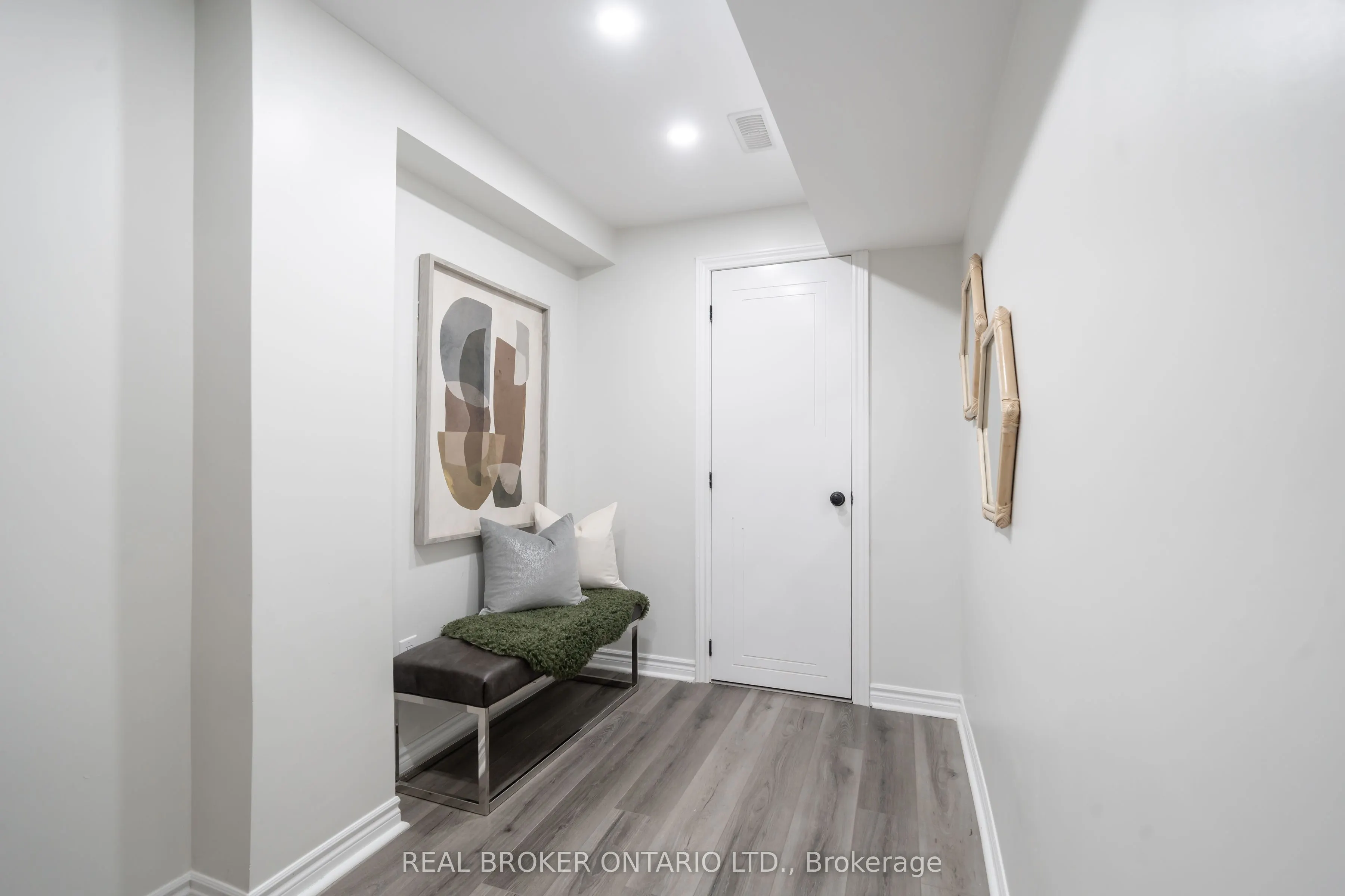 5255 Guildwood Way, #36