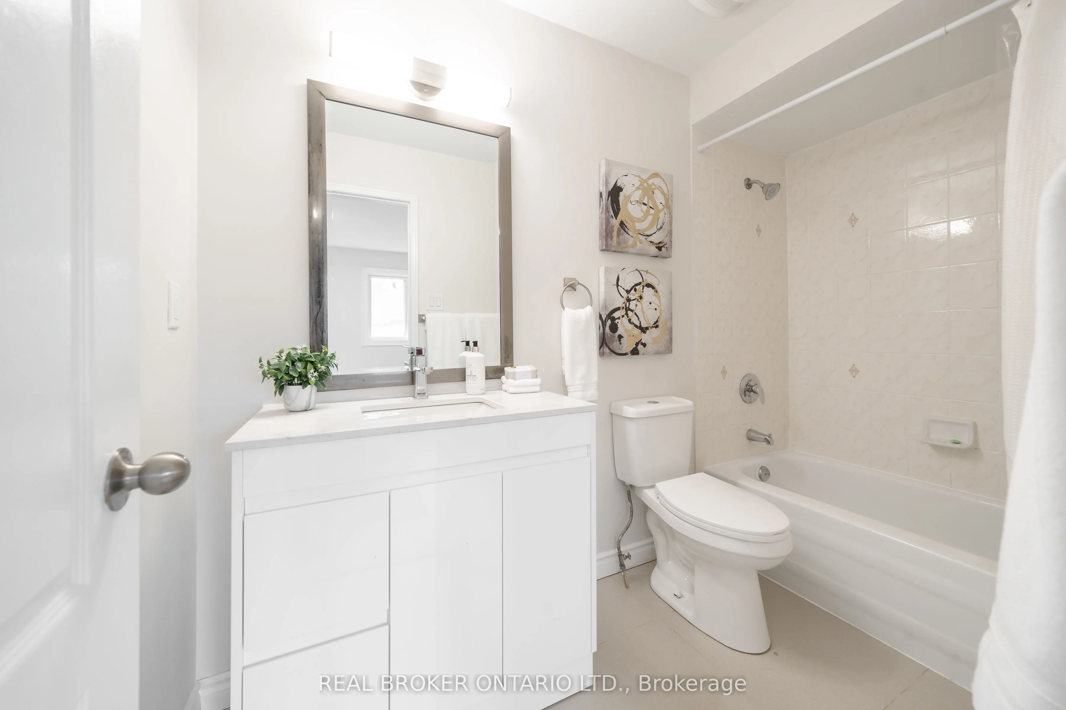 5255 Guildwood Way, #36