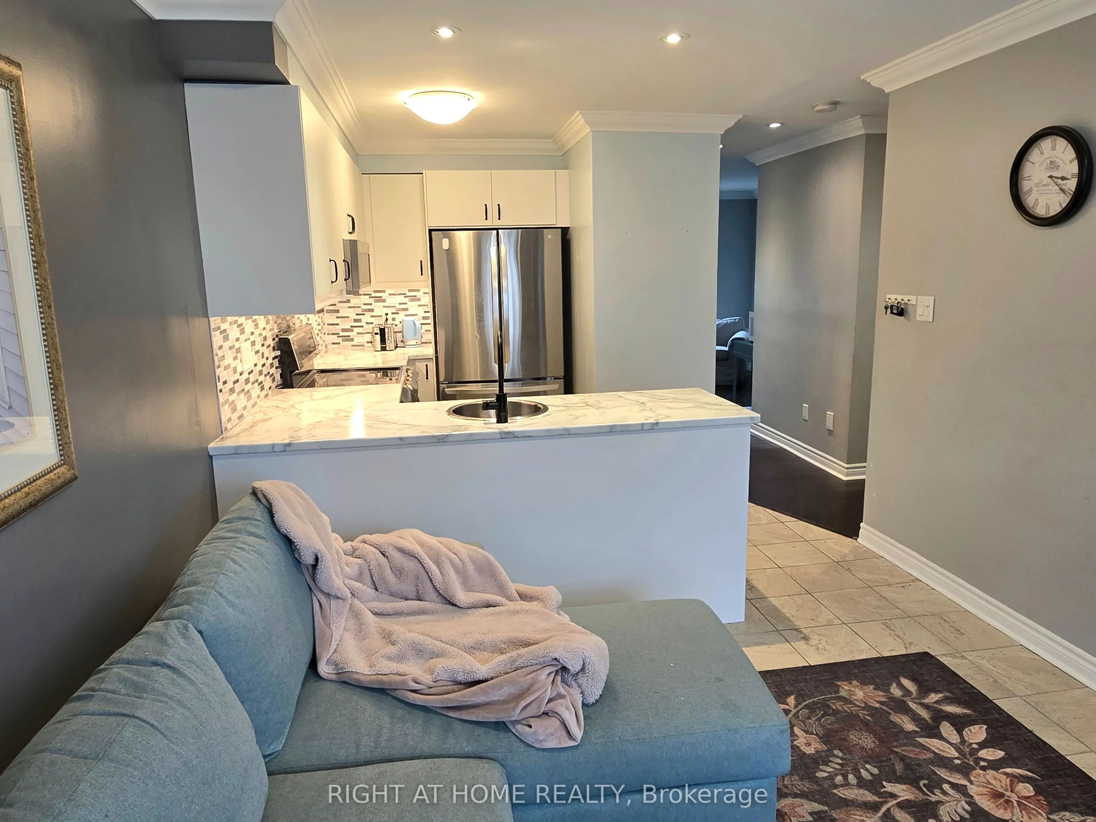 2441 Coho Way