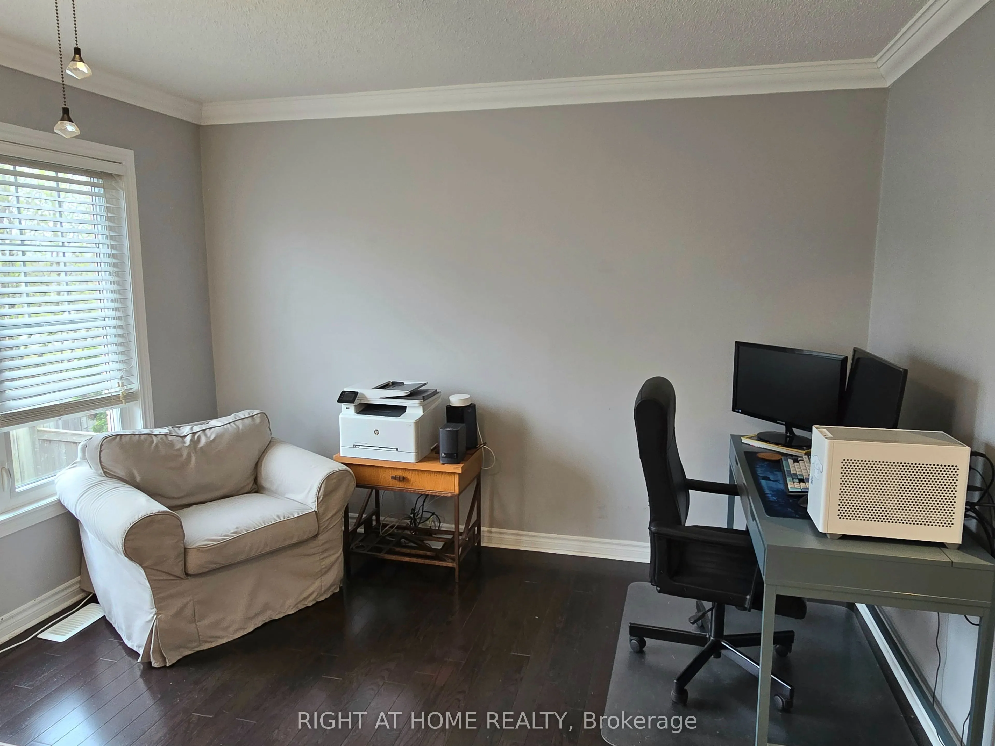 2441 Coho Way