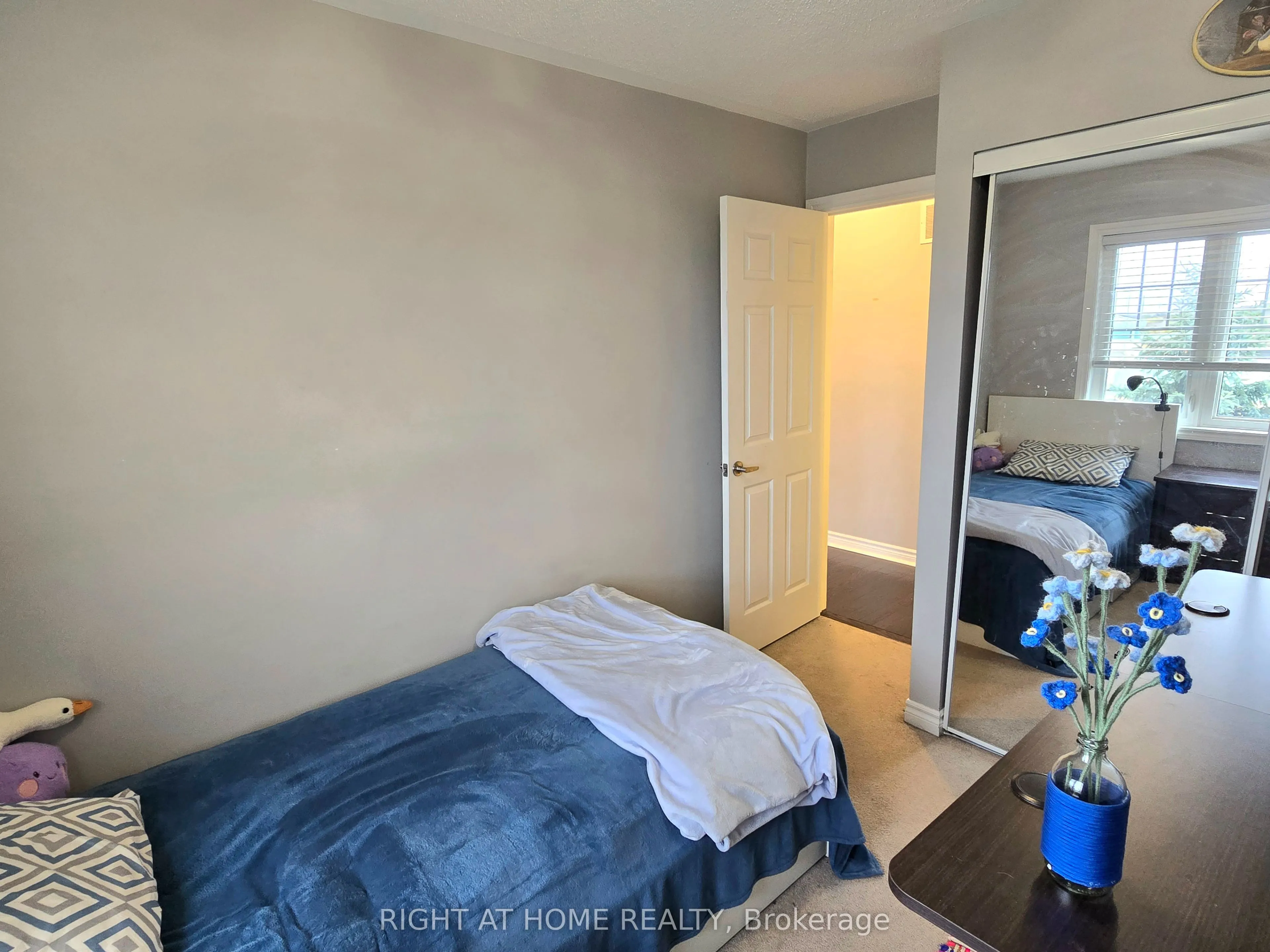 2441 Coho Way