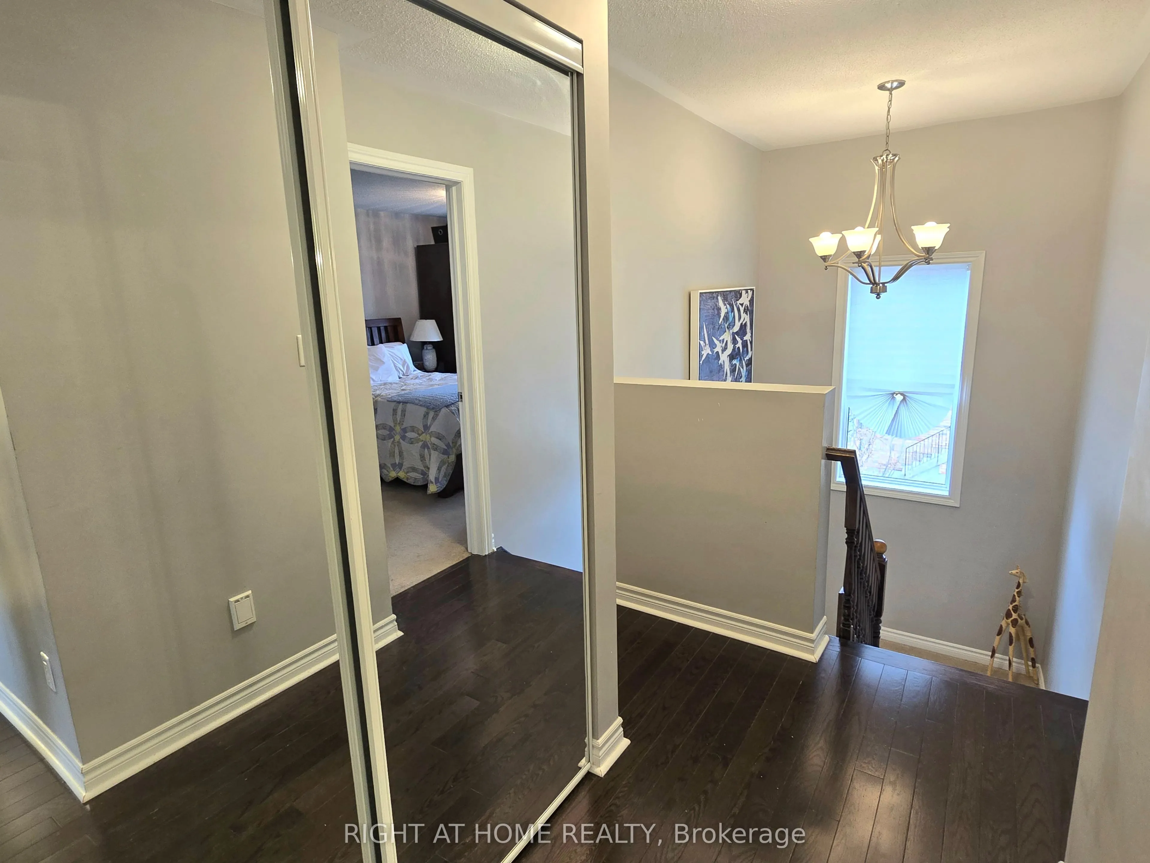 2441 Coho Way