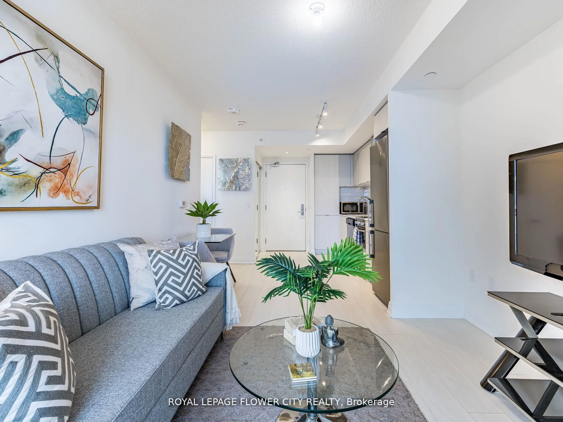 30 Gibbs Road, #2804