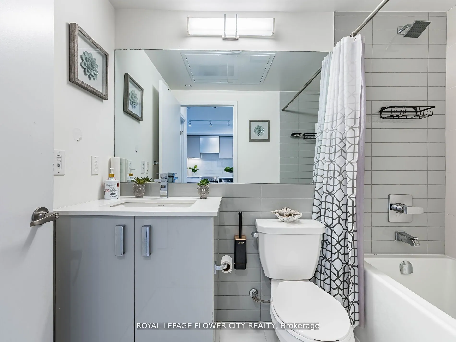 30 Gibbs Road, #2804