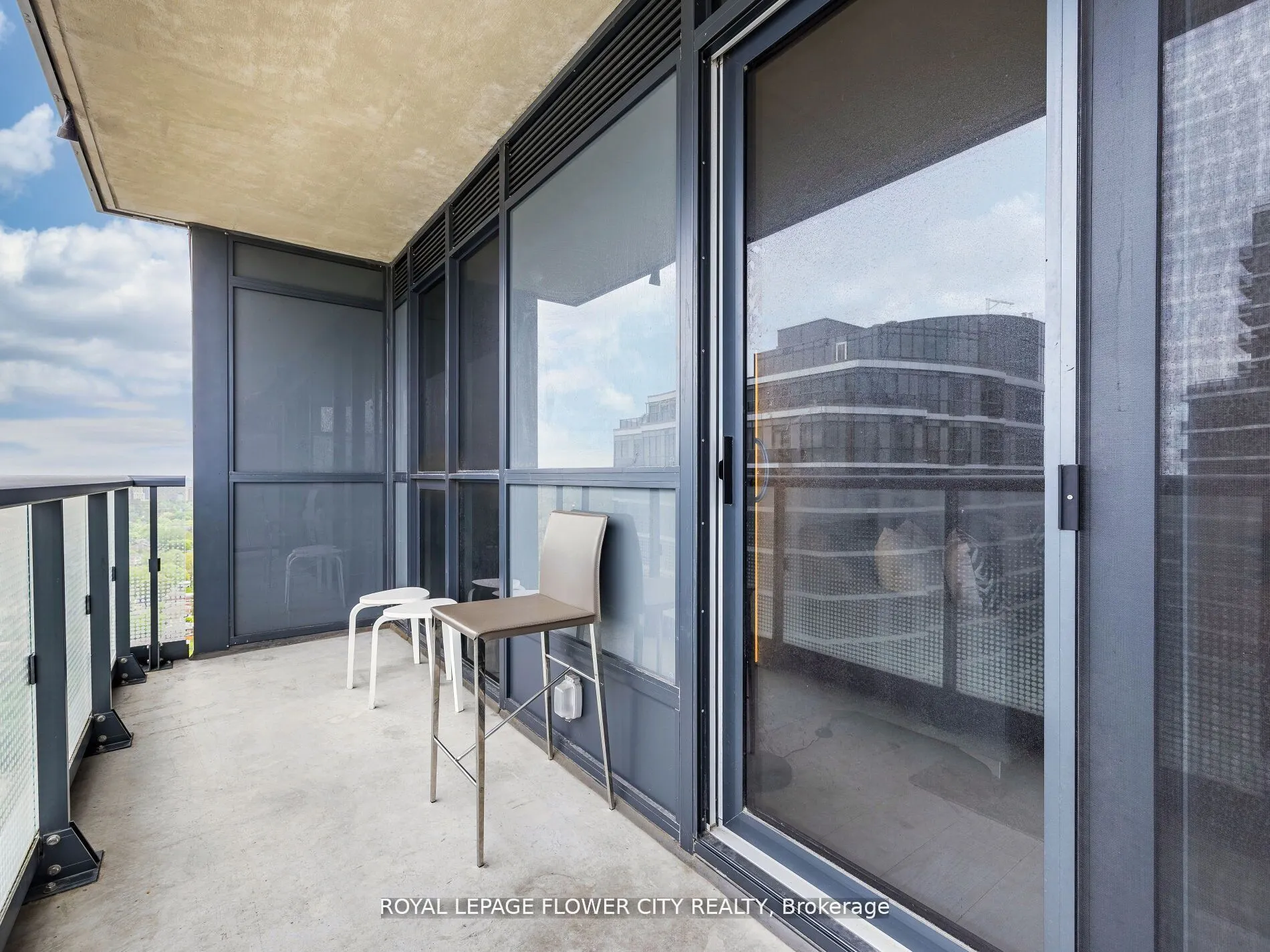 30 Gibbs Road, #2804