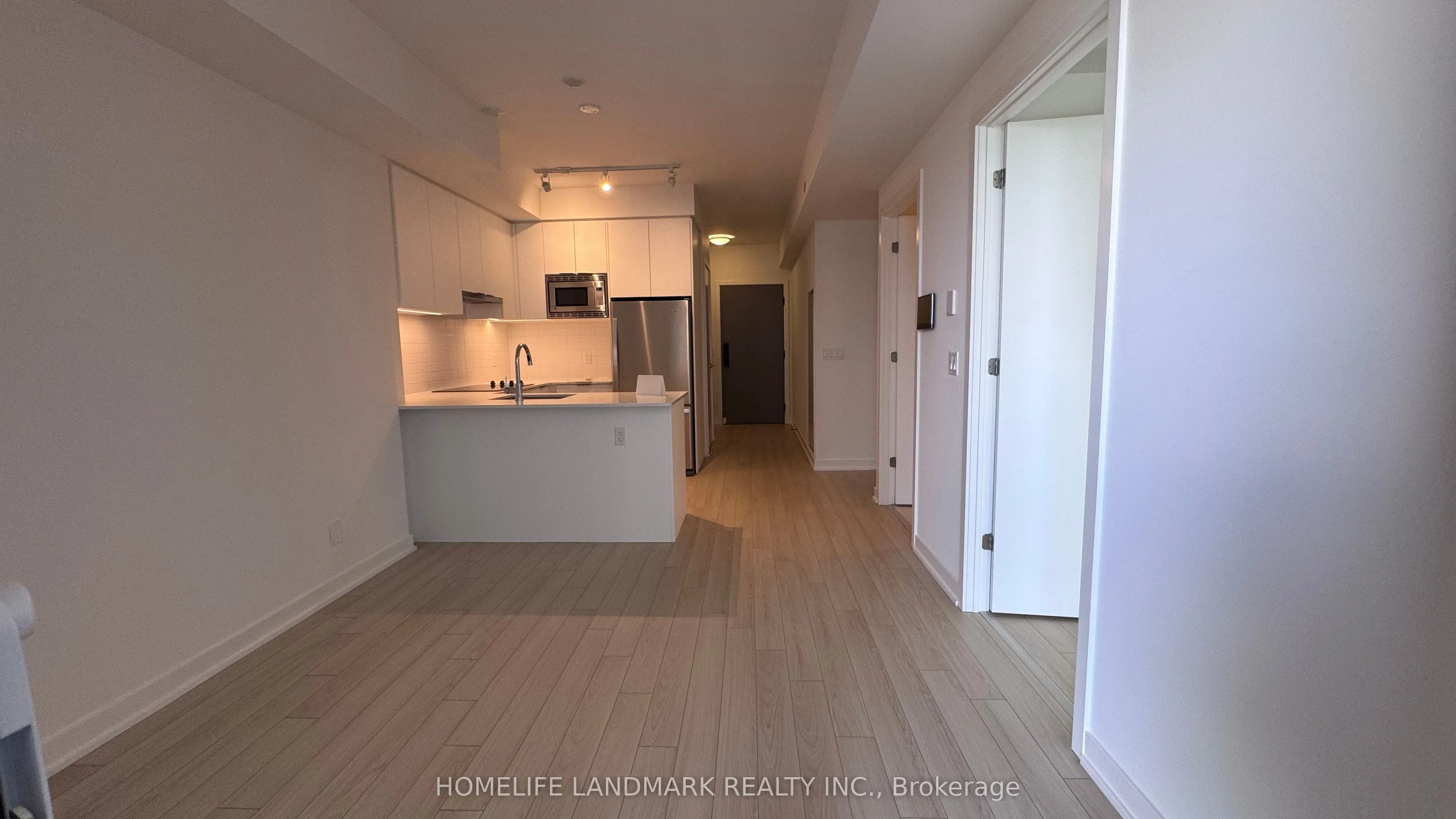 3079 Trafalgar Road, #1101