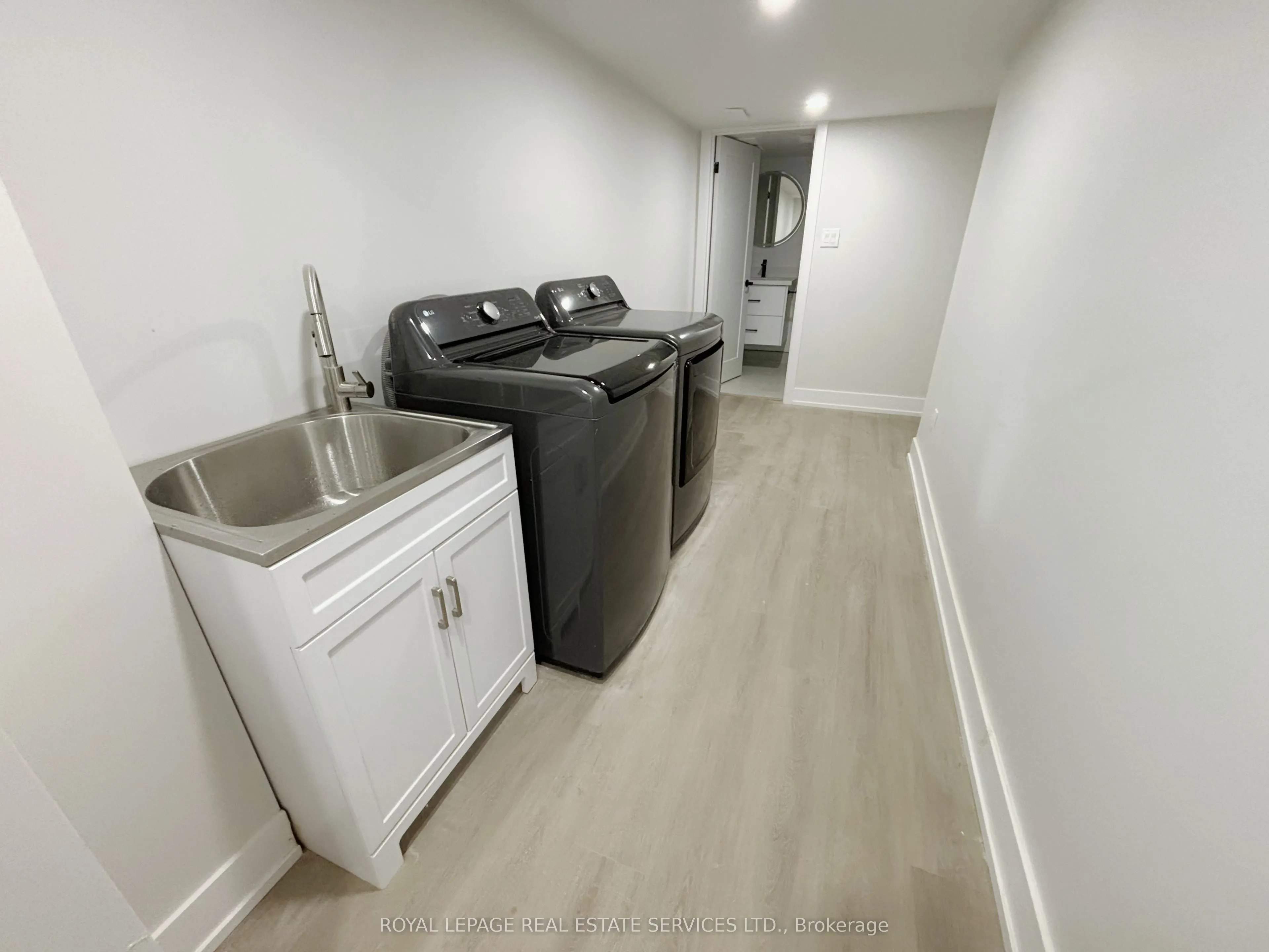 422 Blinco Terrace, #Basement