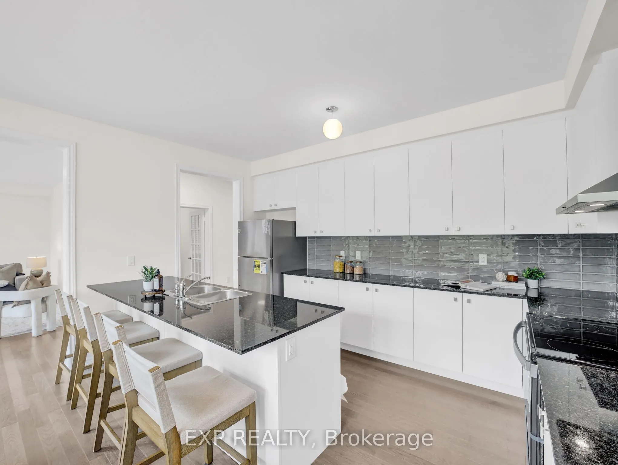 795 Apple Terrace