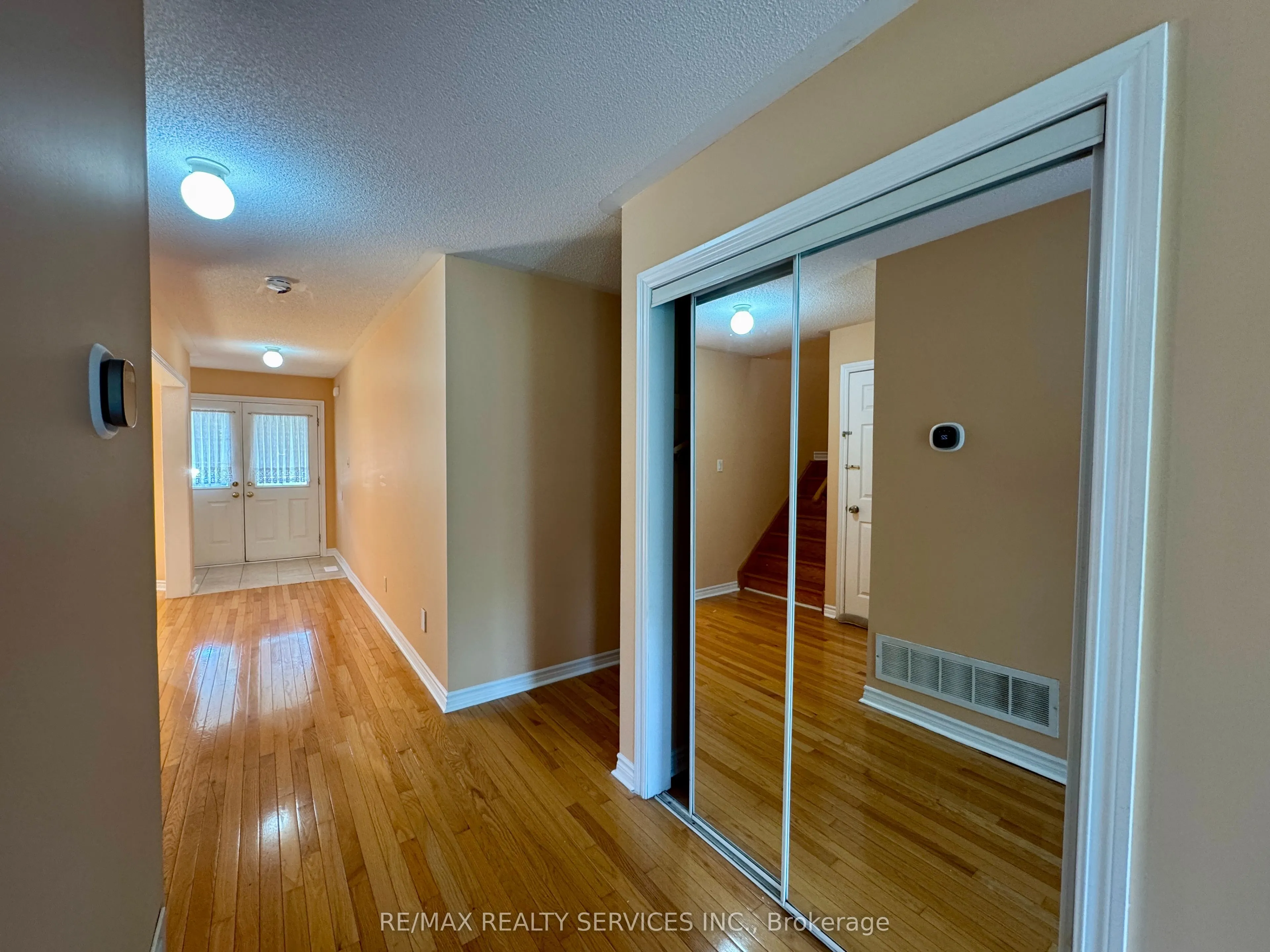53 Echoridge Drive