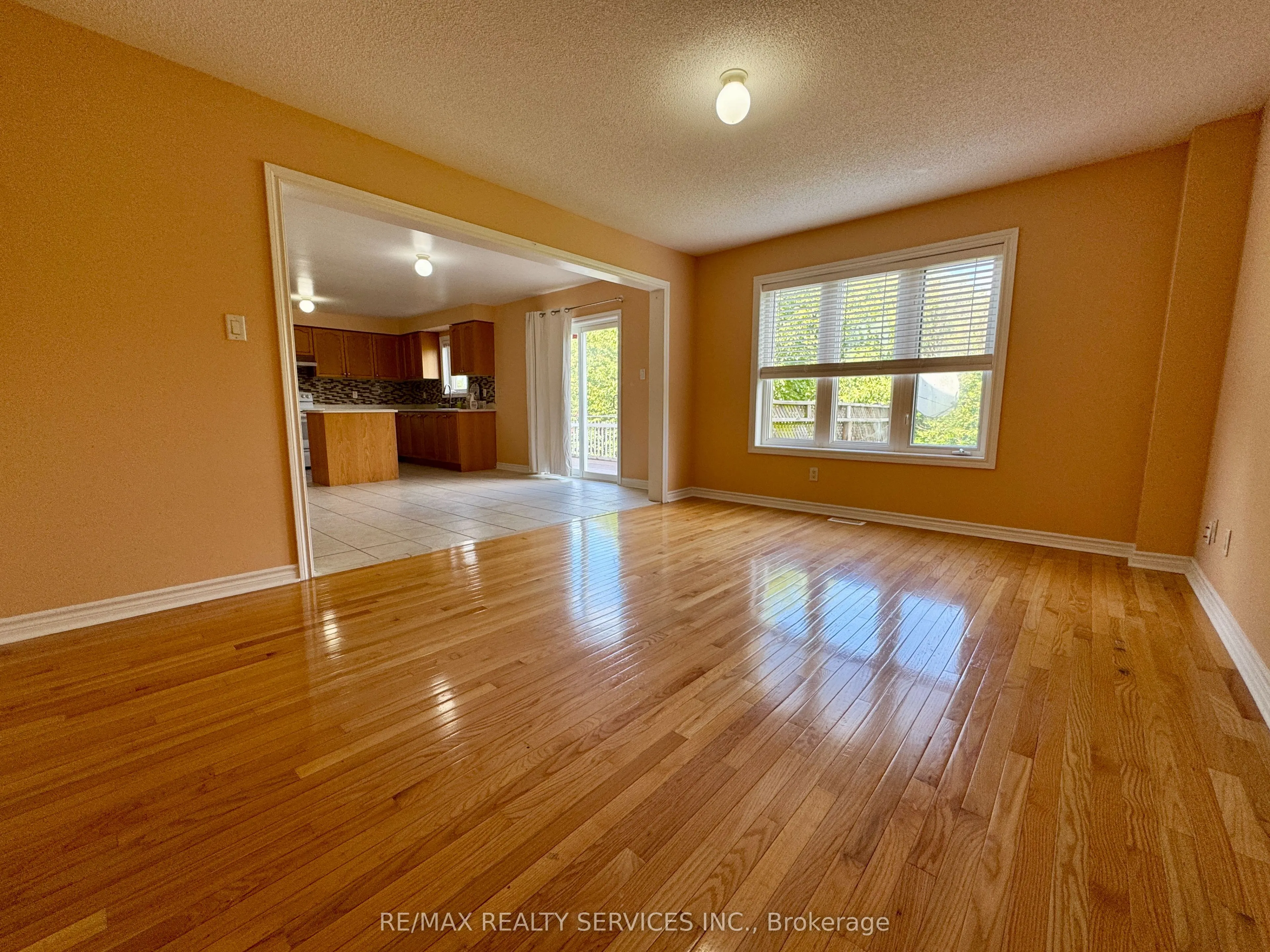53 Echoridge Drive