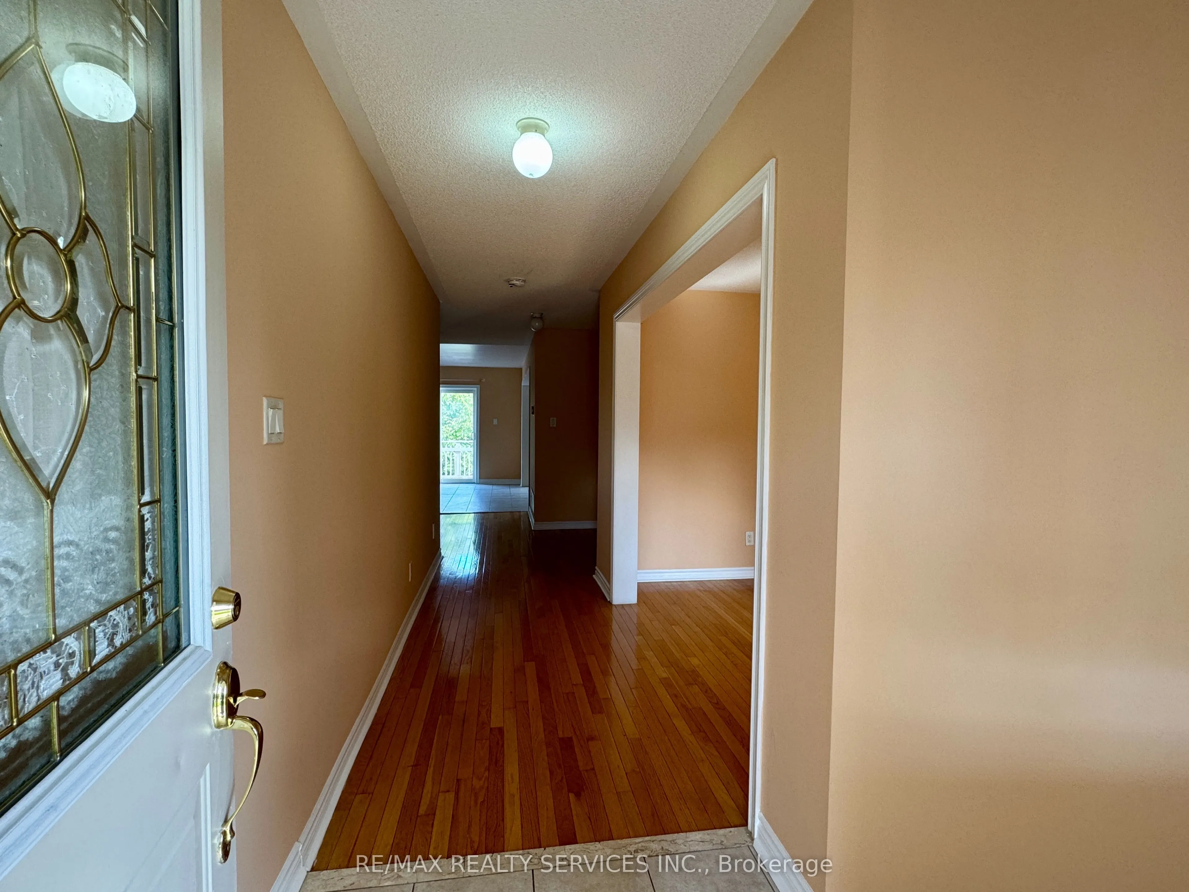53 Echoridge Drive