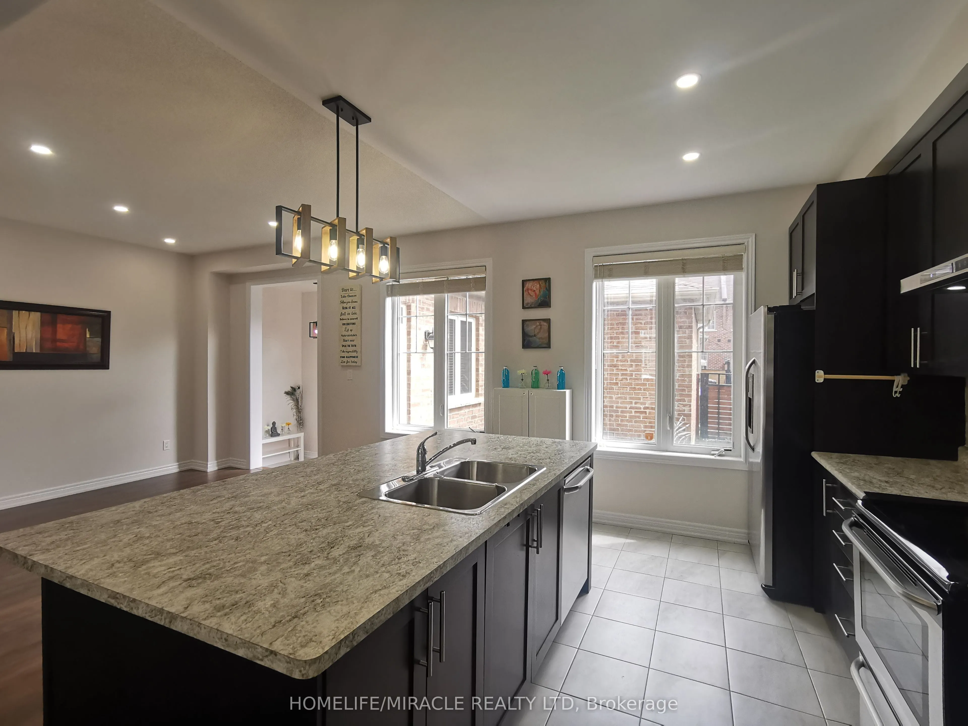 149 Remembrance Road