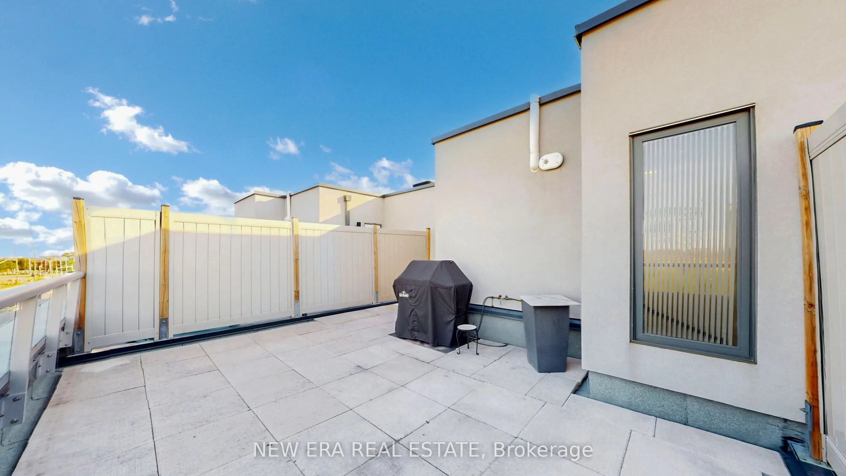 3078 Sixth Line, #321