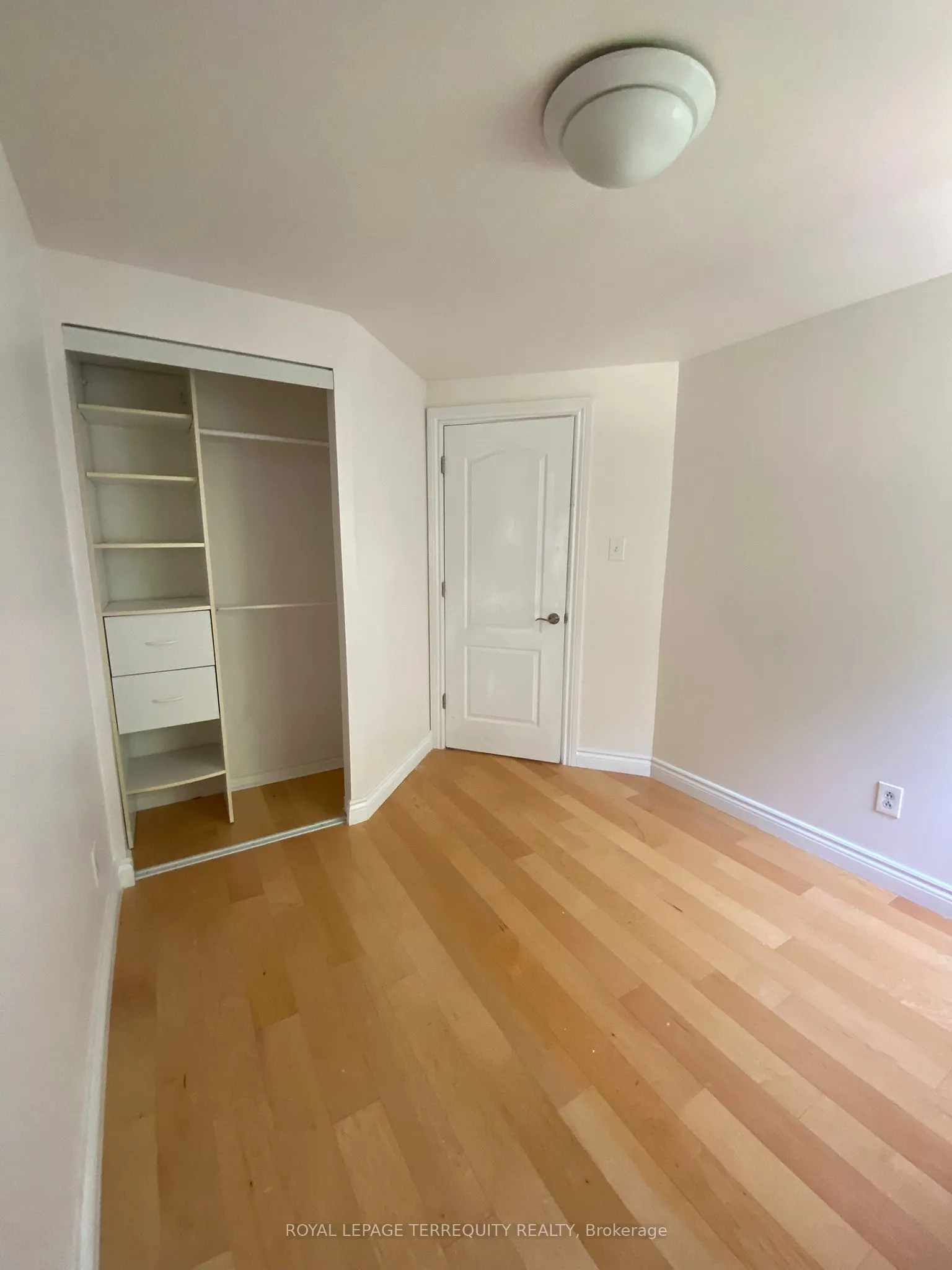 431 Mill Road, #8