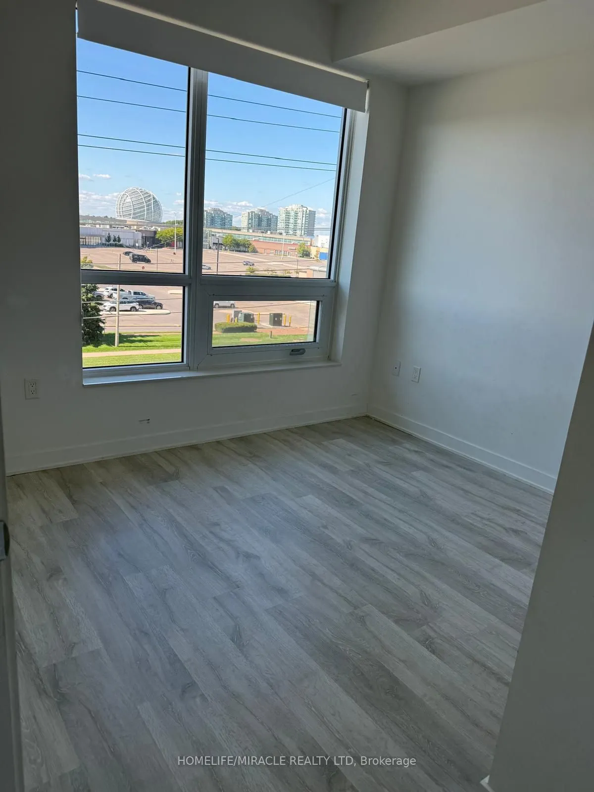 4677 Glen Erin Drive, #401