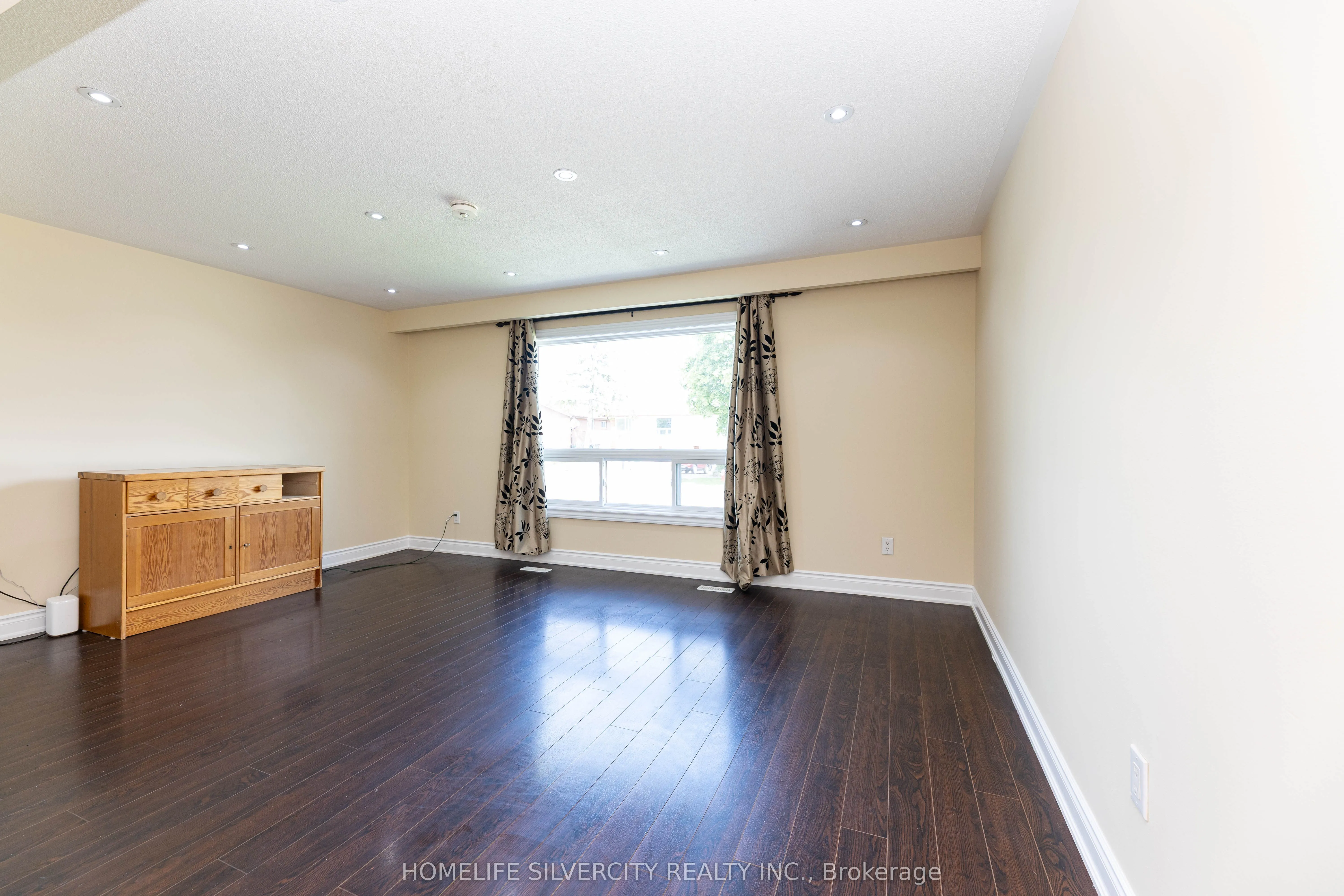 7258 Reindeer Drive