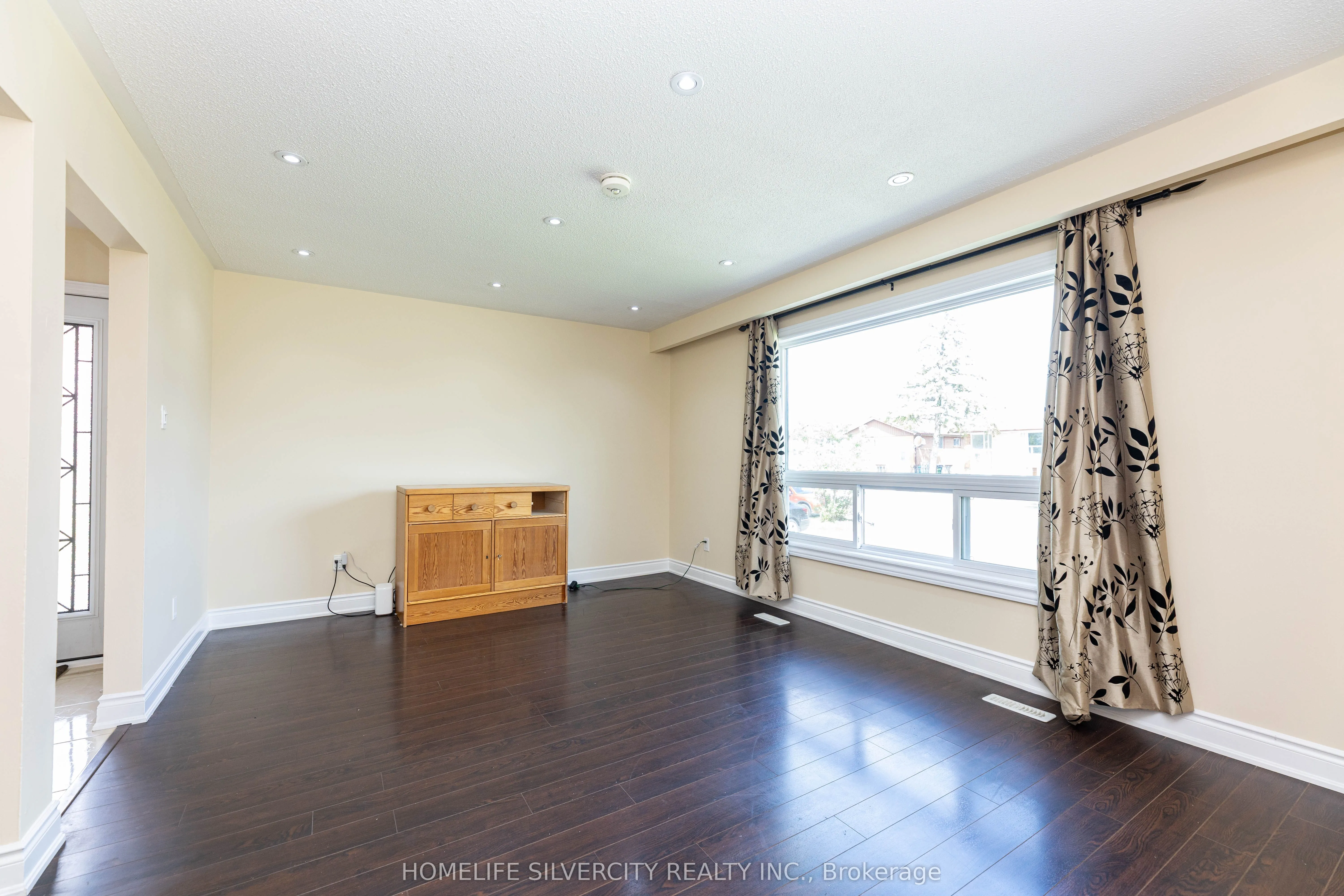 7258 Reindeer Drive